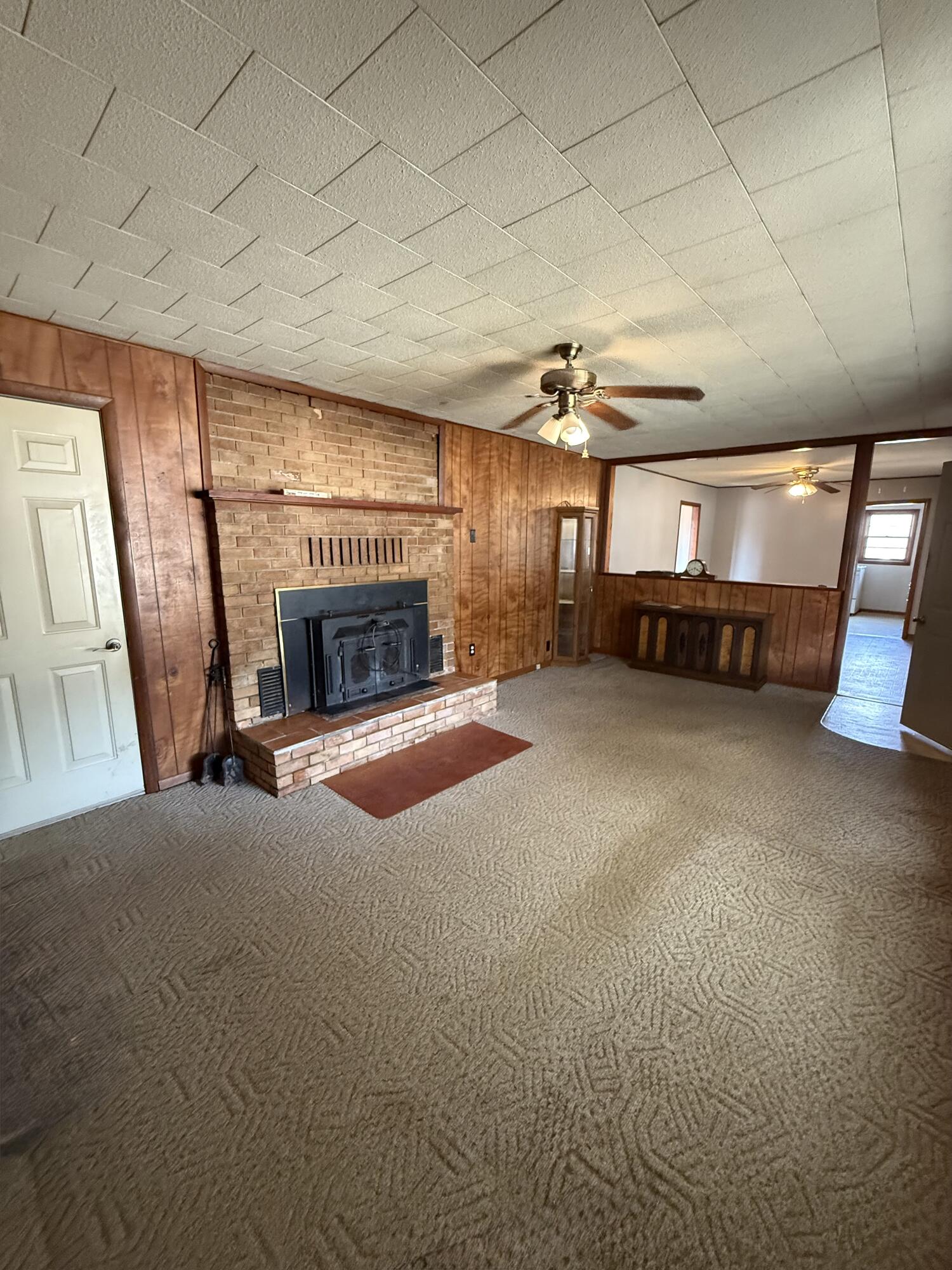 541 County Road 806 Property Photo 8