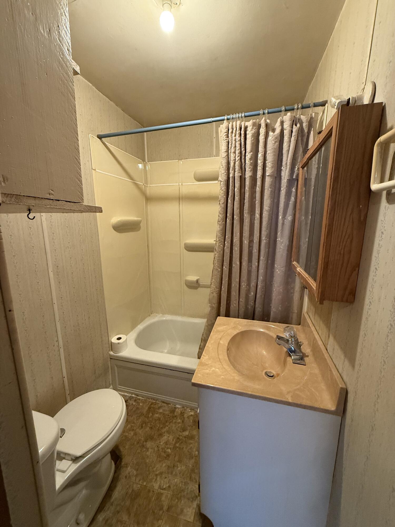 541 County Road 806 Property Photo 16