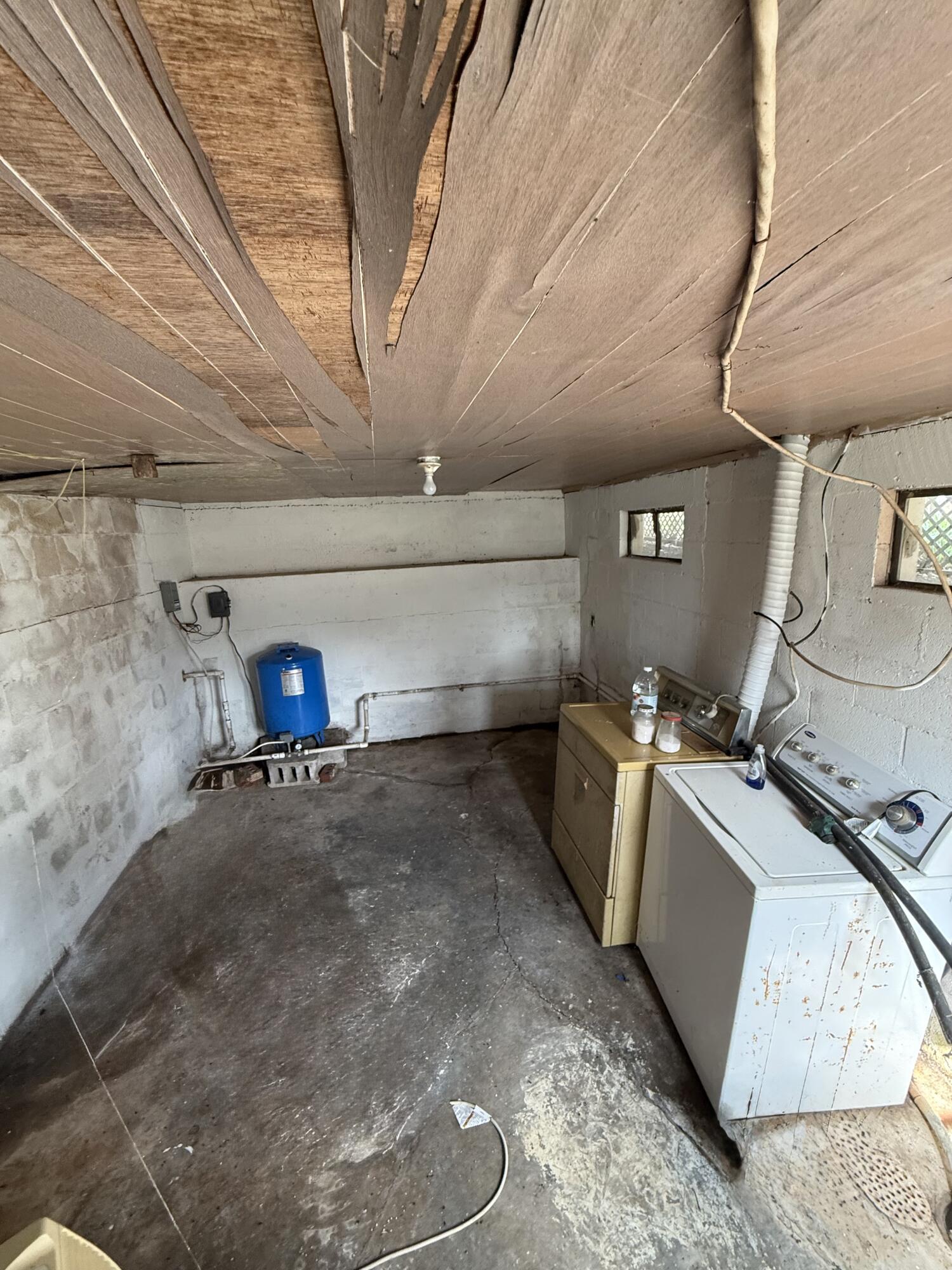541 County Road 806 Property Photo 17
