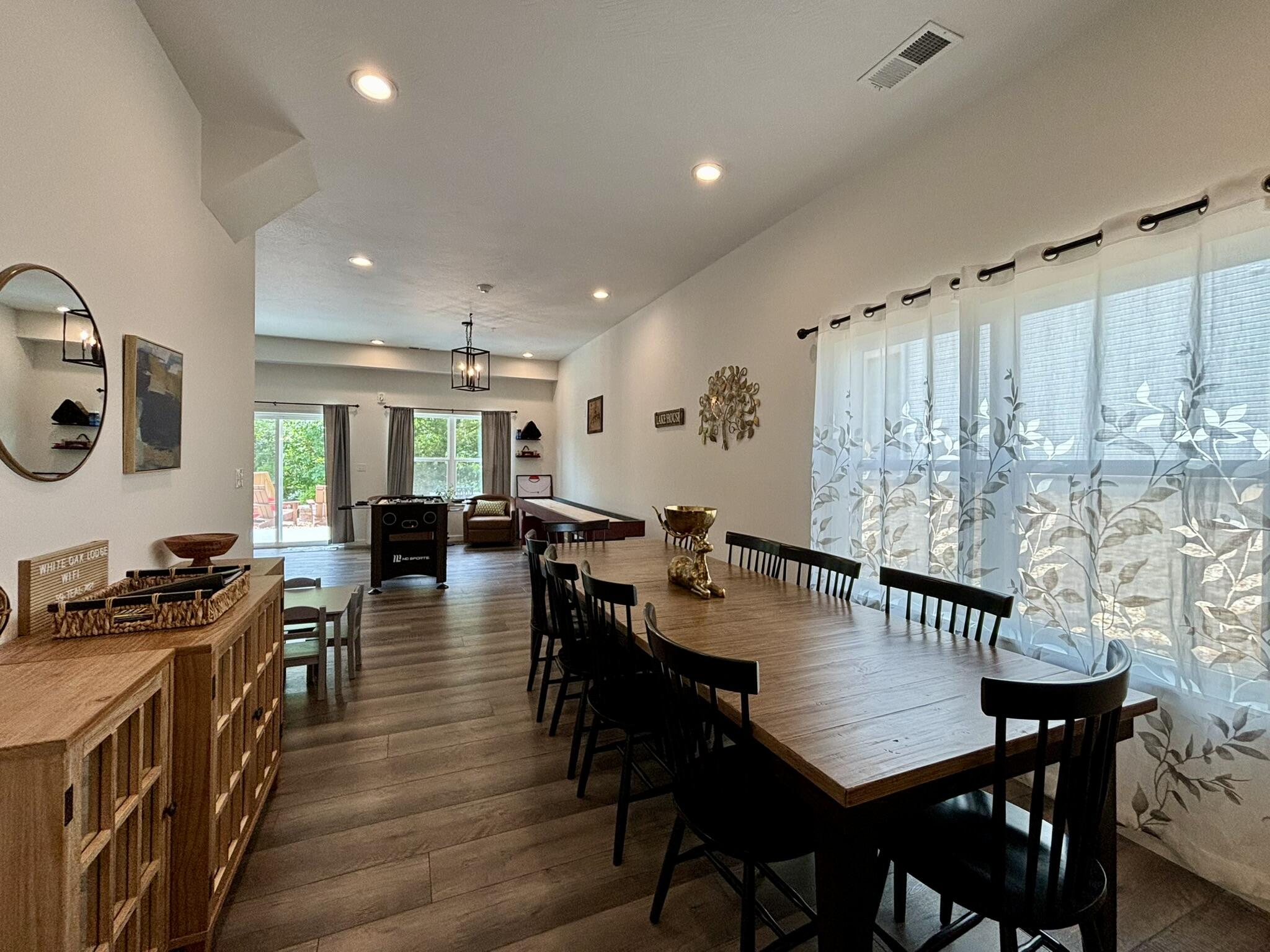 365 Majestic Drive Property Photo 25