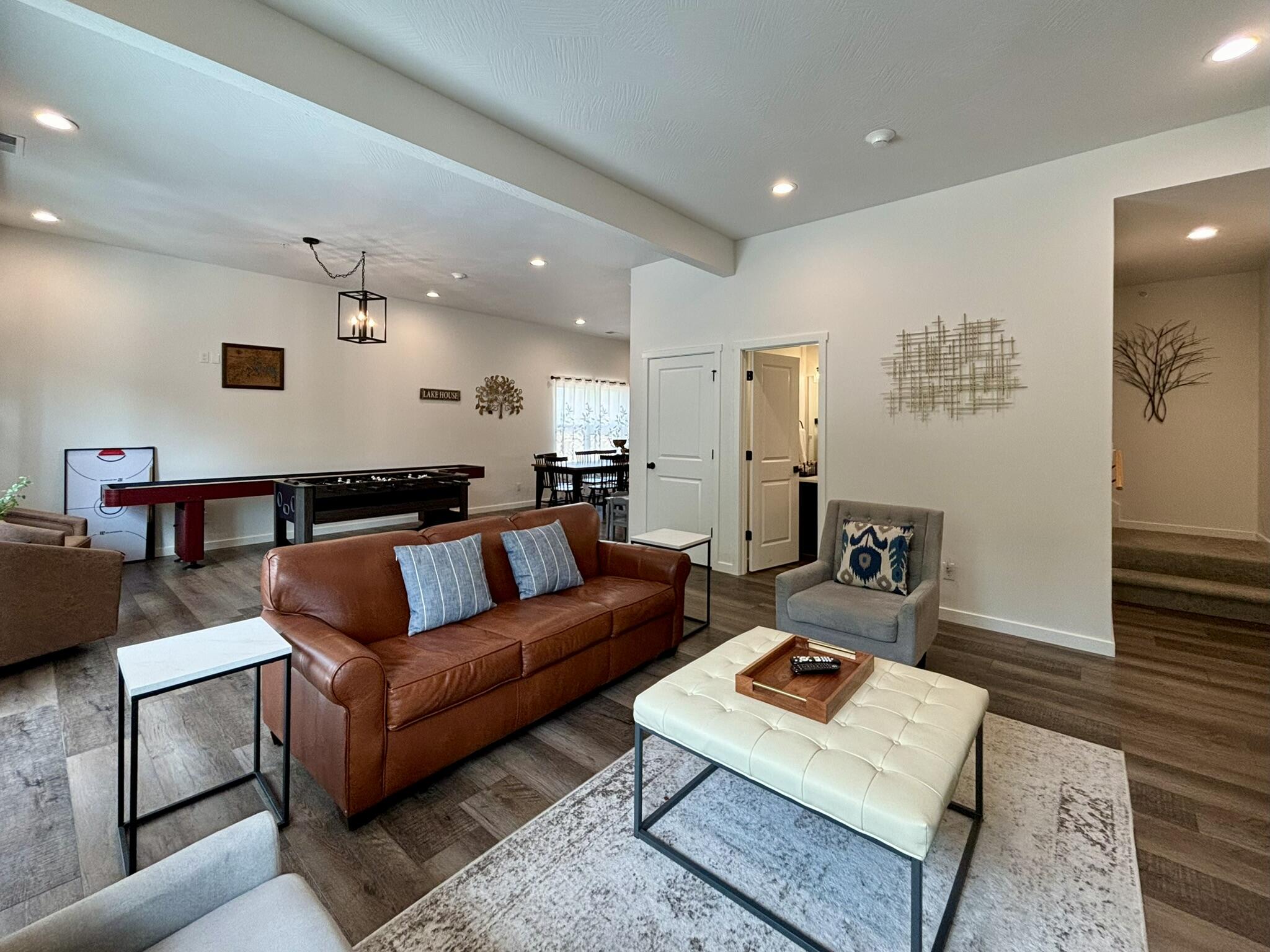 365 Majestic Drive Property Photo 33
