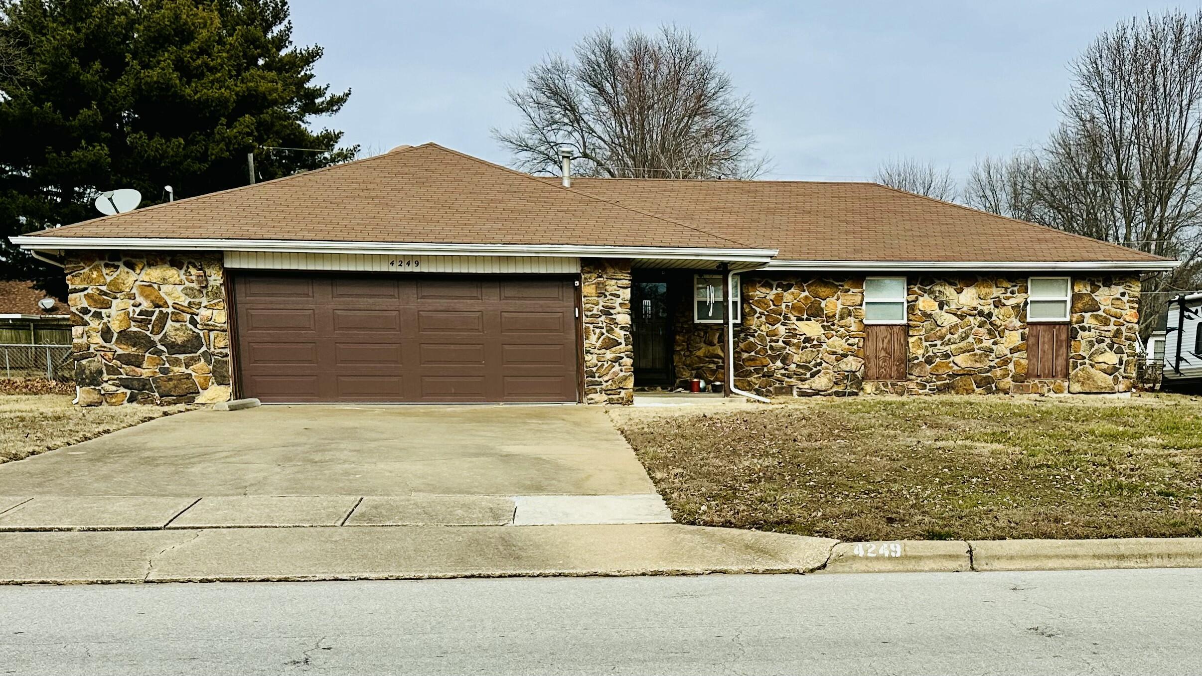 4249 West Tarkio Street Property Photo 1
