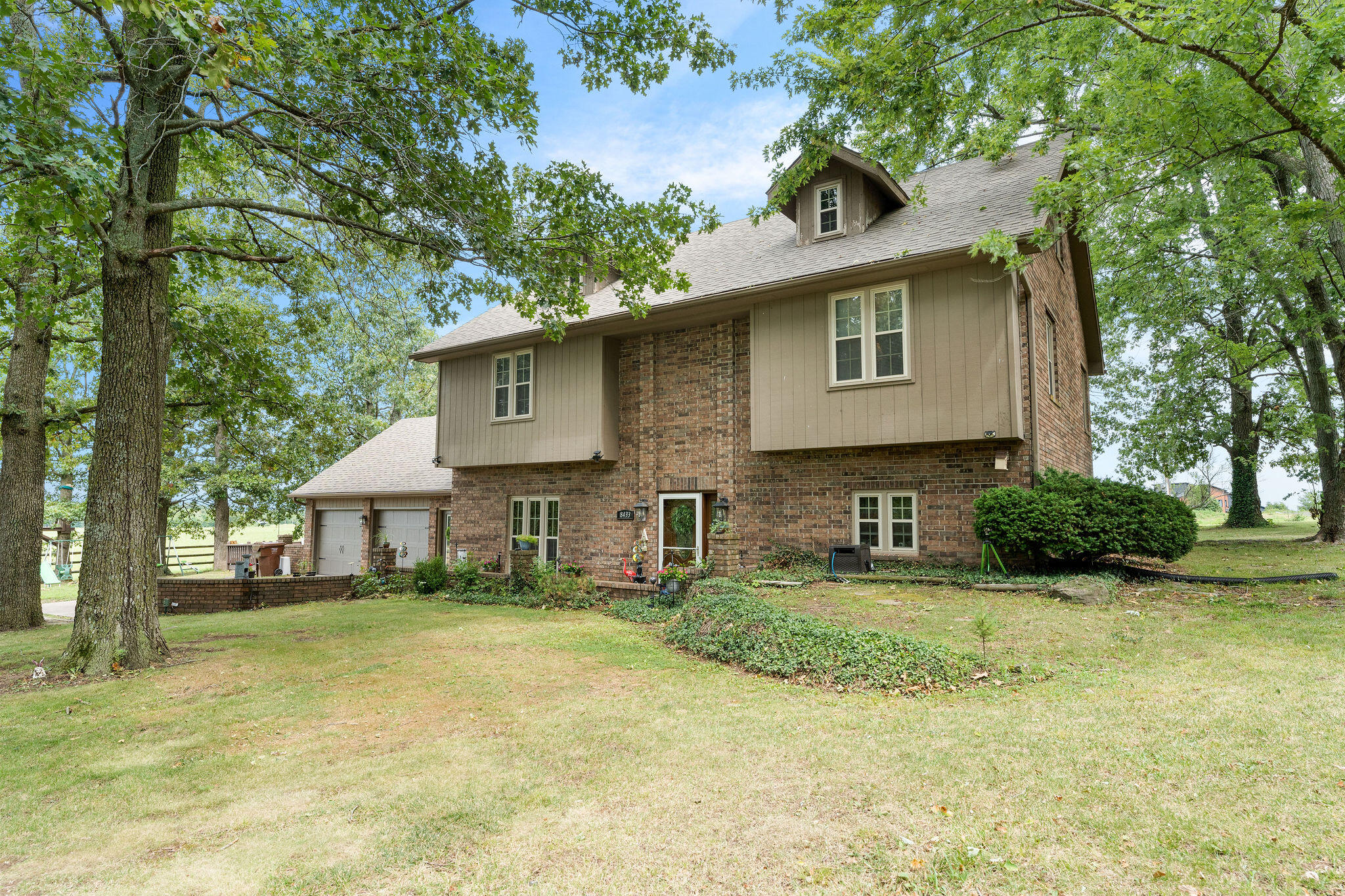 8433 West Veterans Boulevard Property Photo 3