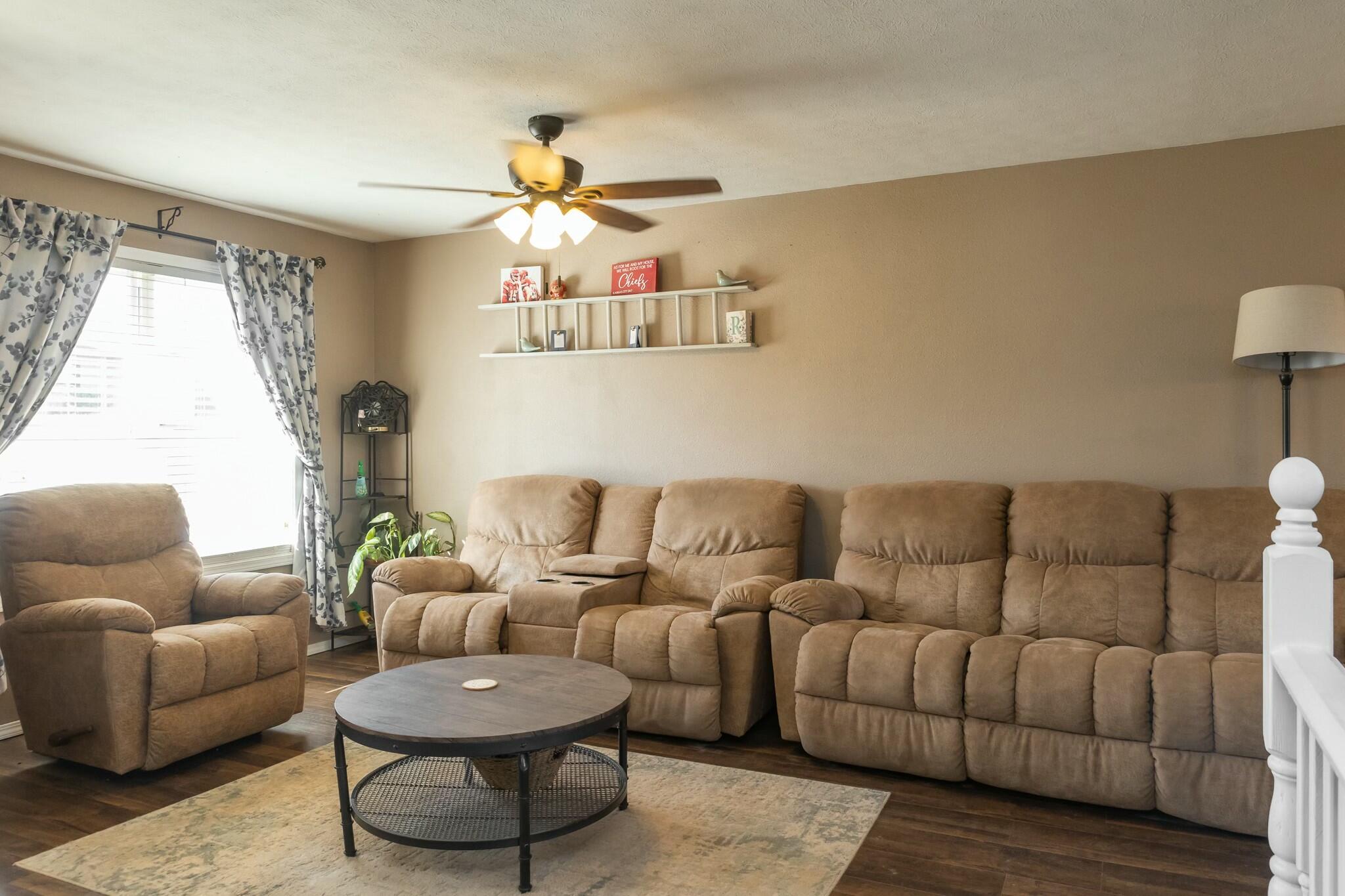 1513 West Meadow Avenue Property Photo 12