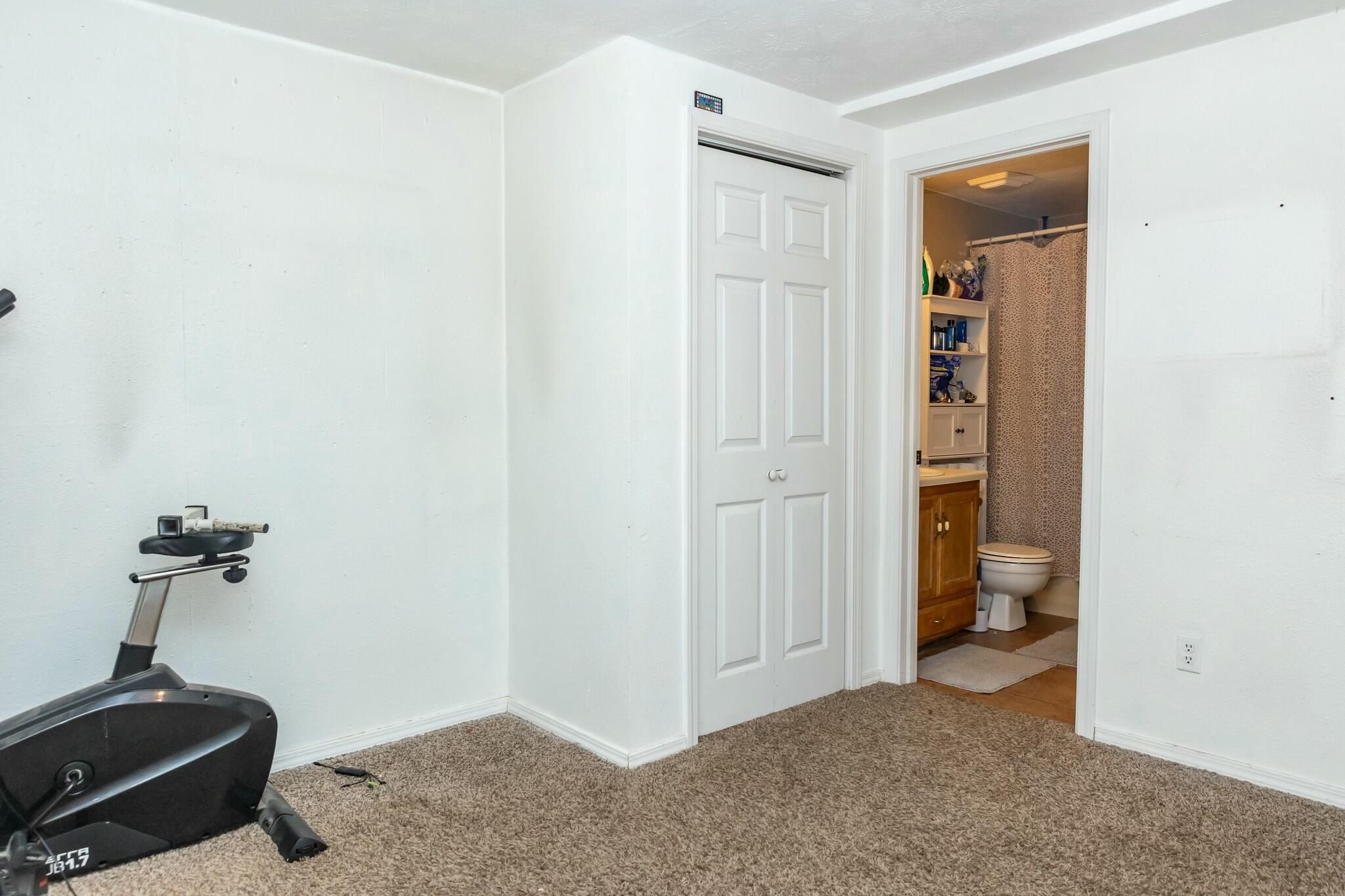1513 West Meadow Avenue Property Photo 35