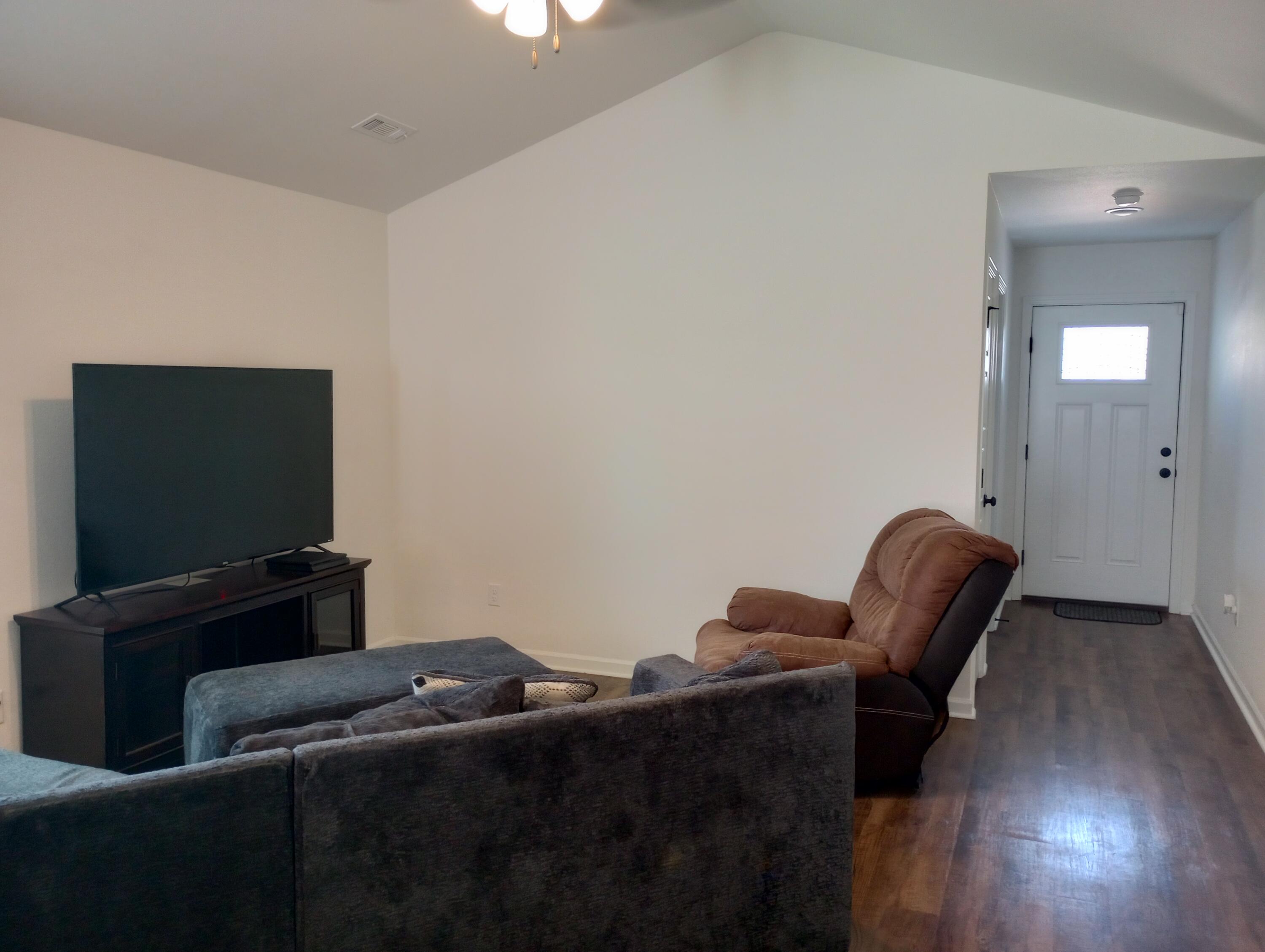 2802 Salem Street Property Photo 6