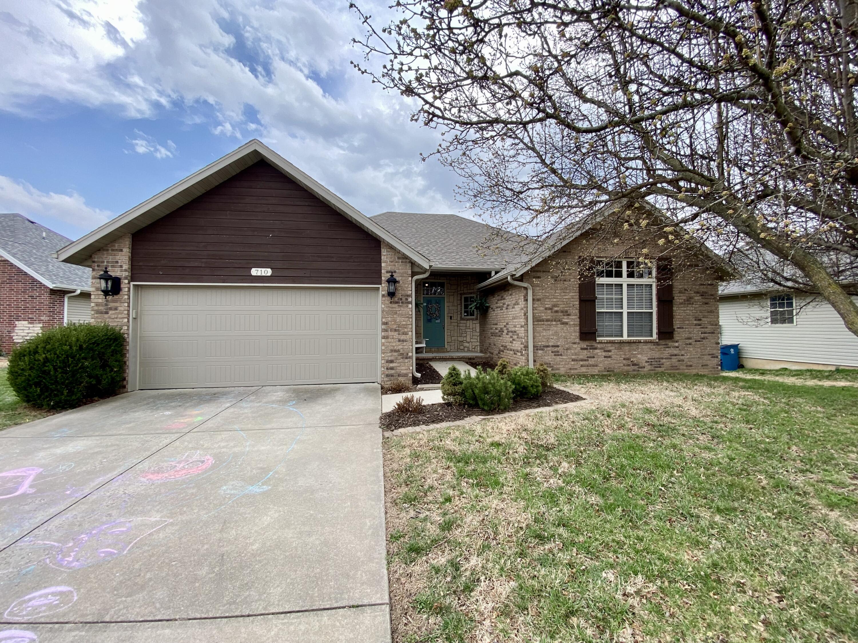 Cobble Creek Real Estate Listings Main Image