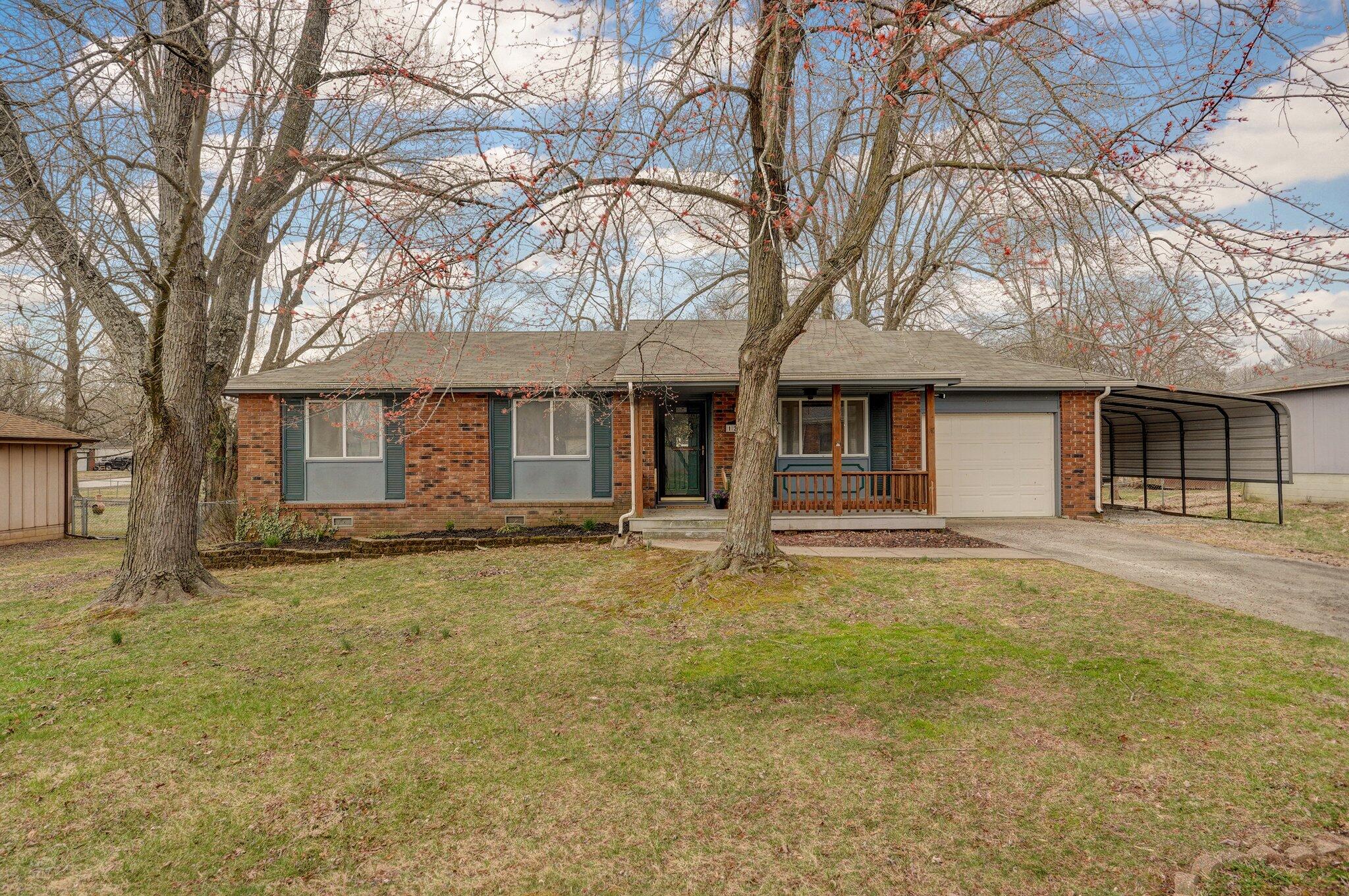 125 North Fairwood Property Photo