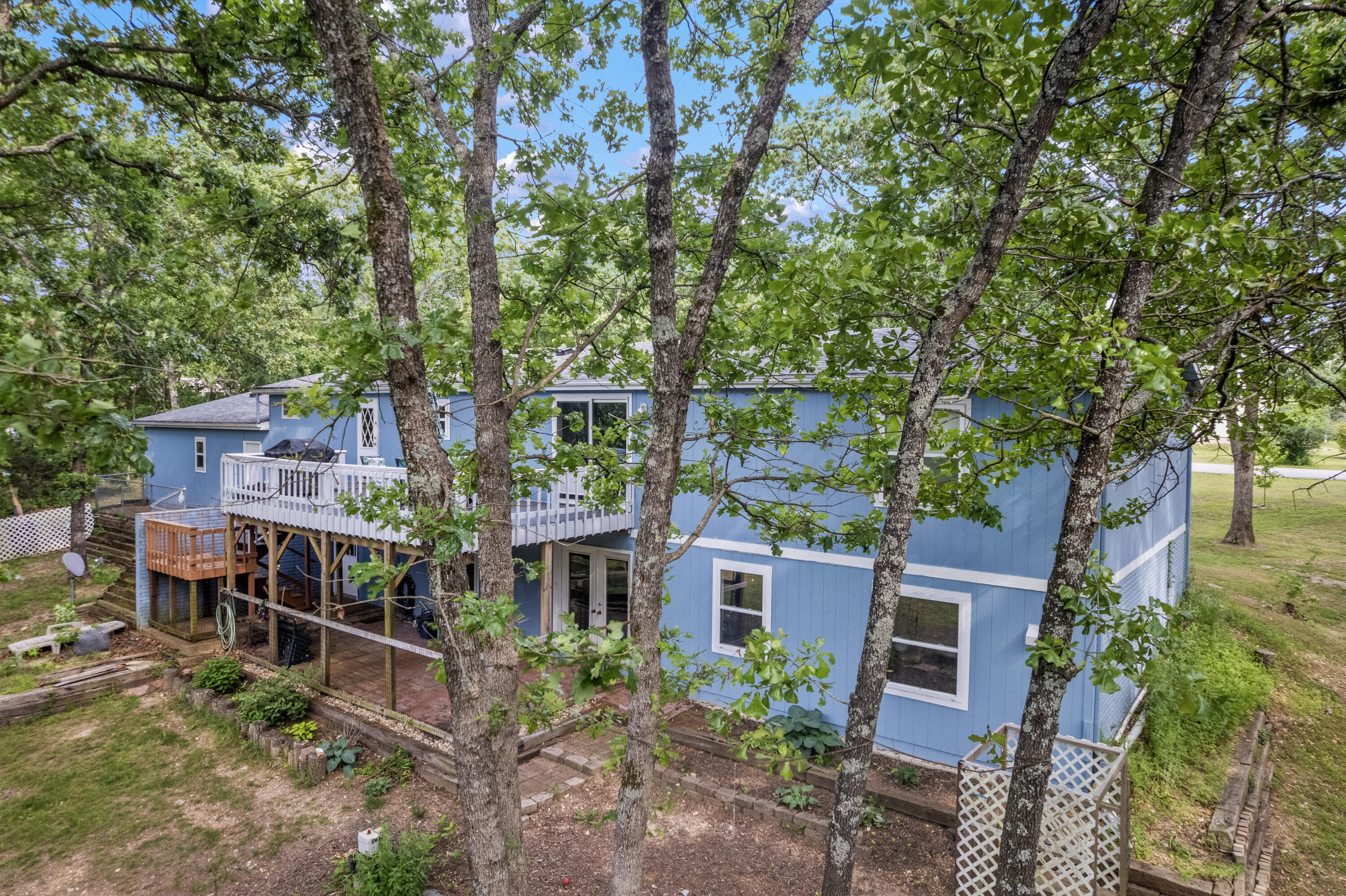 627 Reflection Ridge Property Photo 2