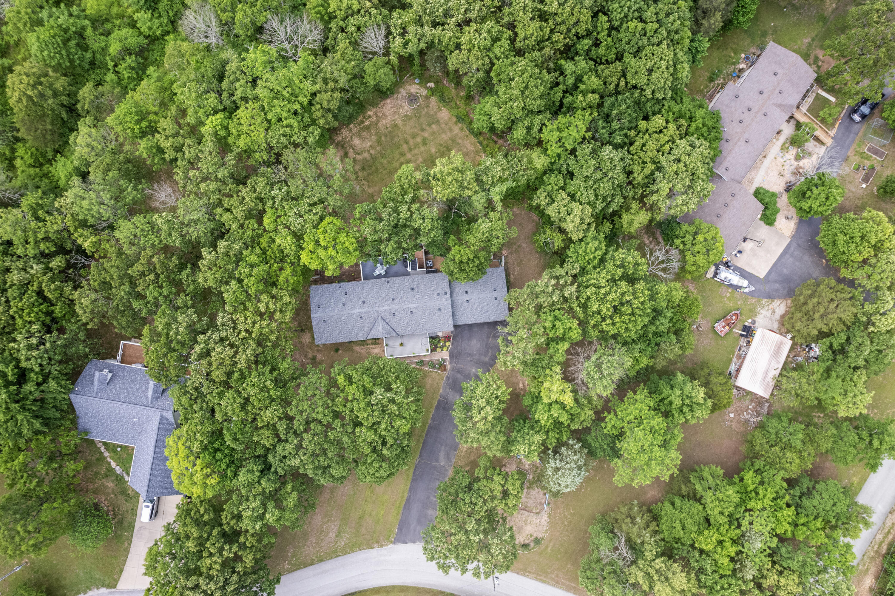 627 Reflection Ridge Property Photo 34