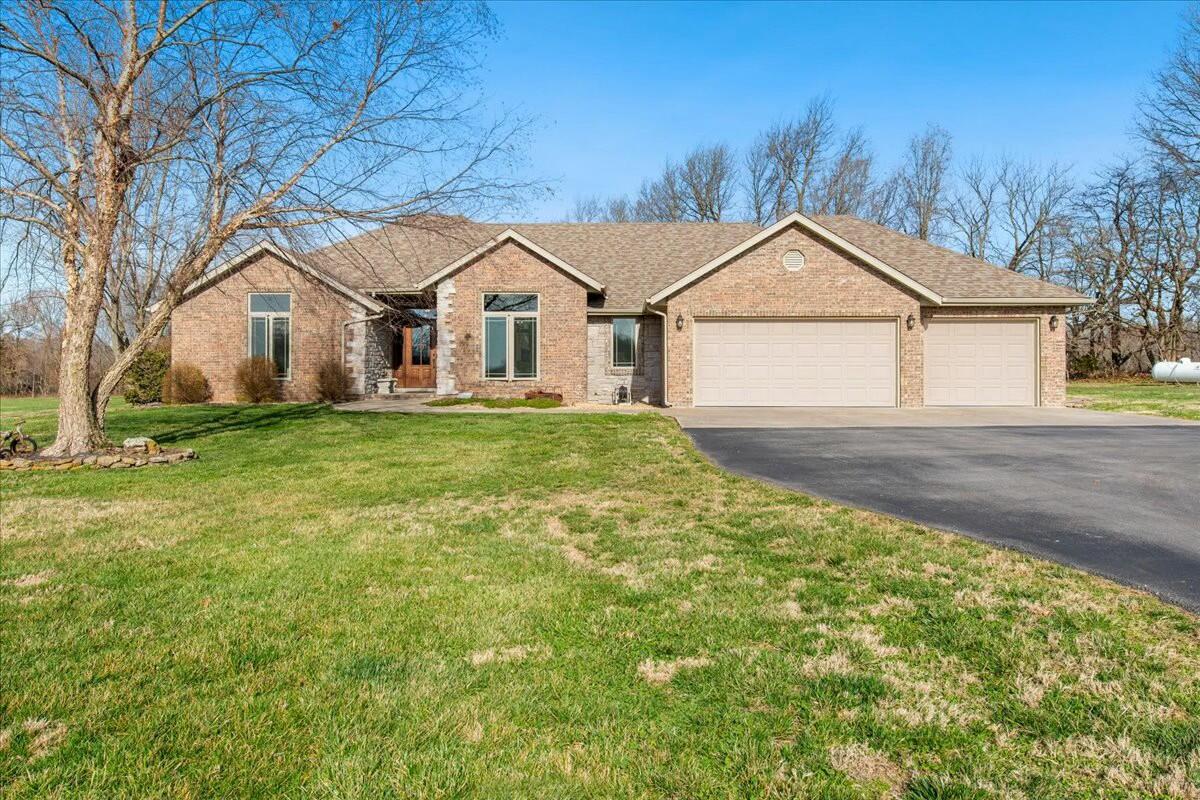 321 Old Town Road Property Photo