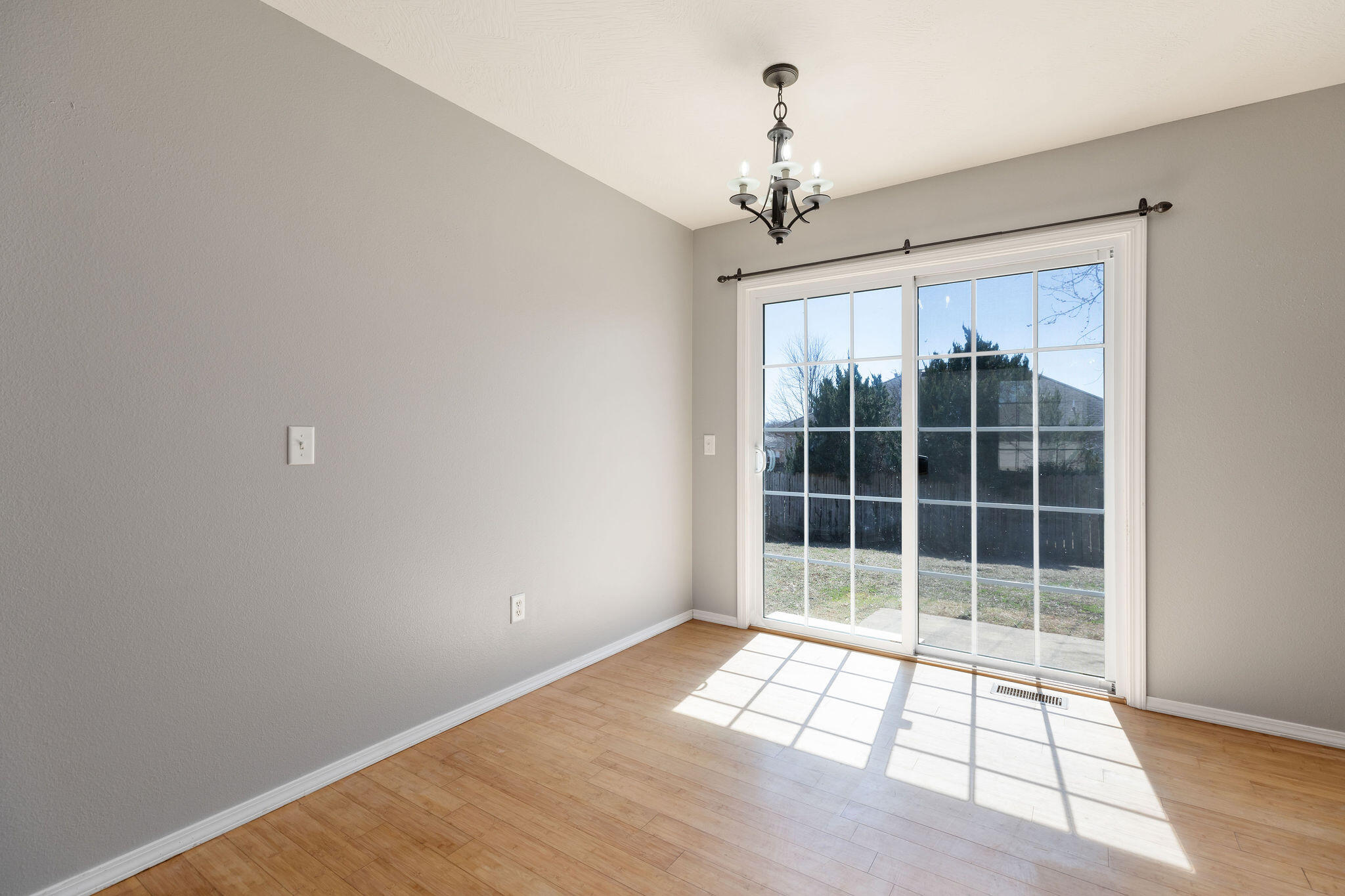 2480 West Brook Ridge Street Property Photo 6