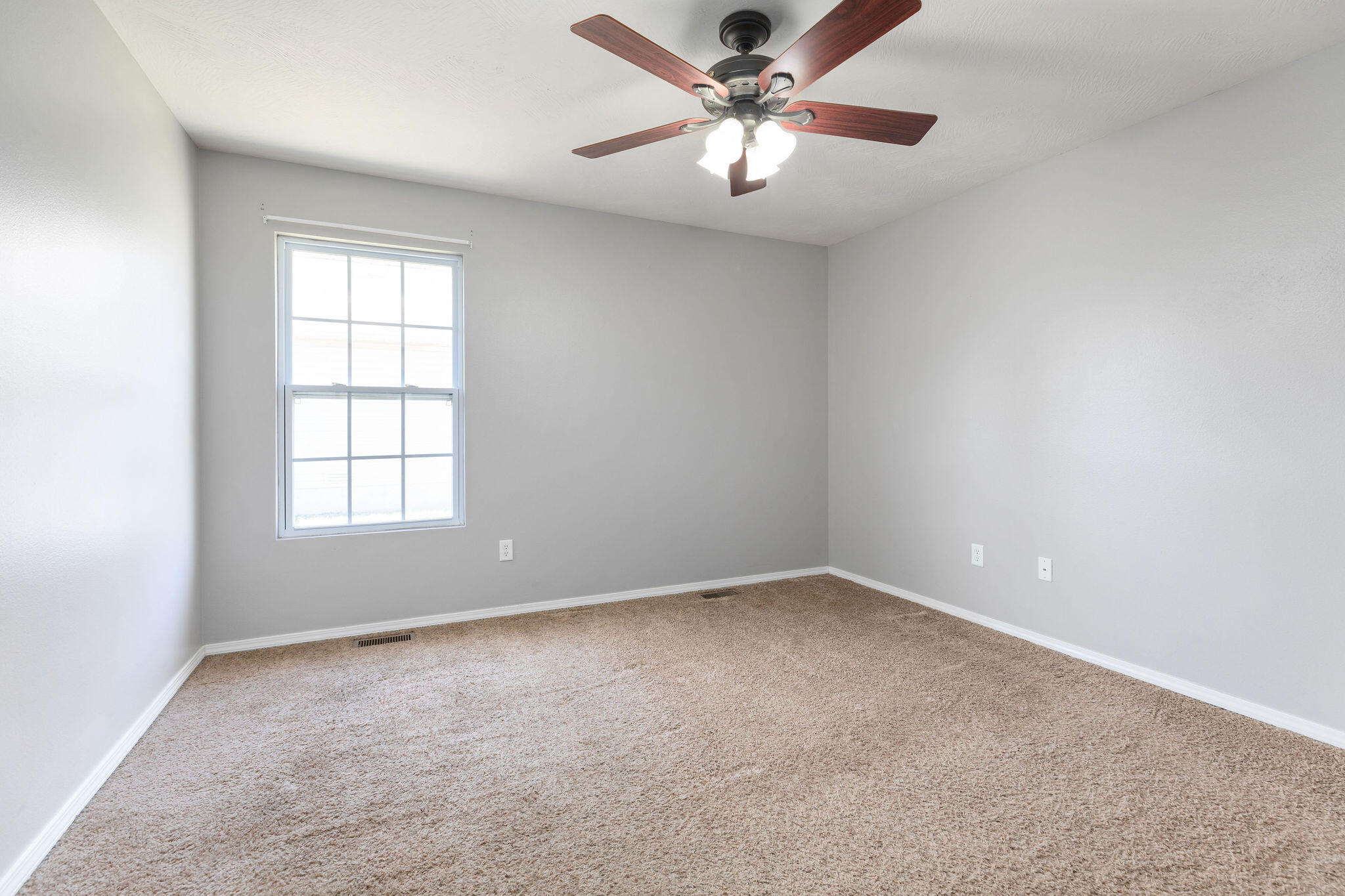 2480 West Brook Ridge Street Property Photo 13