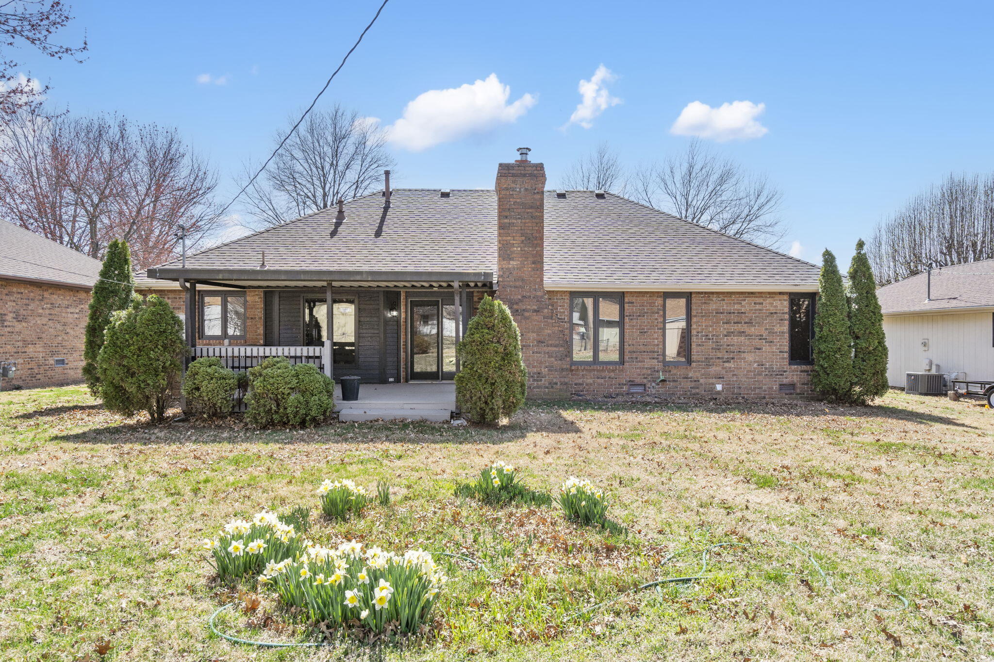 1039 West Maplewood Street Property Photo 24