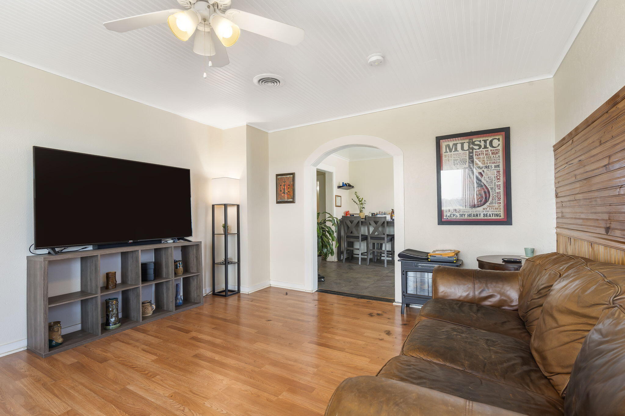1674 State Highway 13 Property Photo 10
