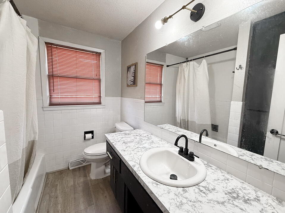 901 South Cedar Street Property Photo 22