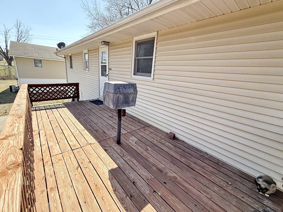 901 South Cedar Street Property Photo 28