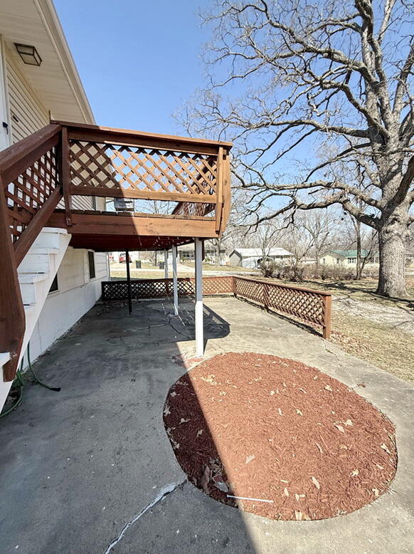 901 South Cedar Street Property Photo 30