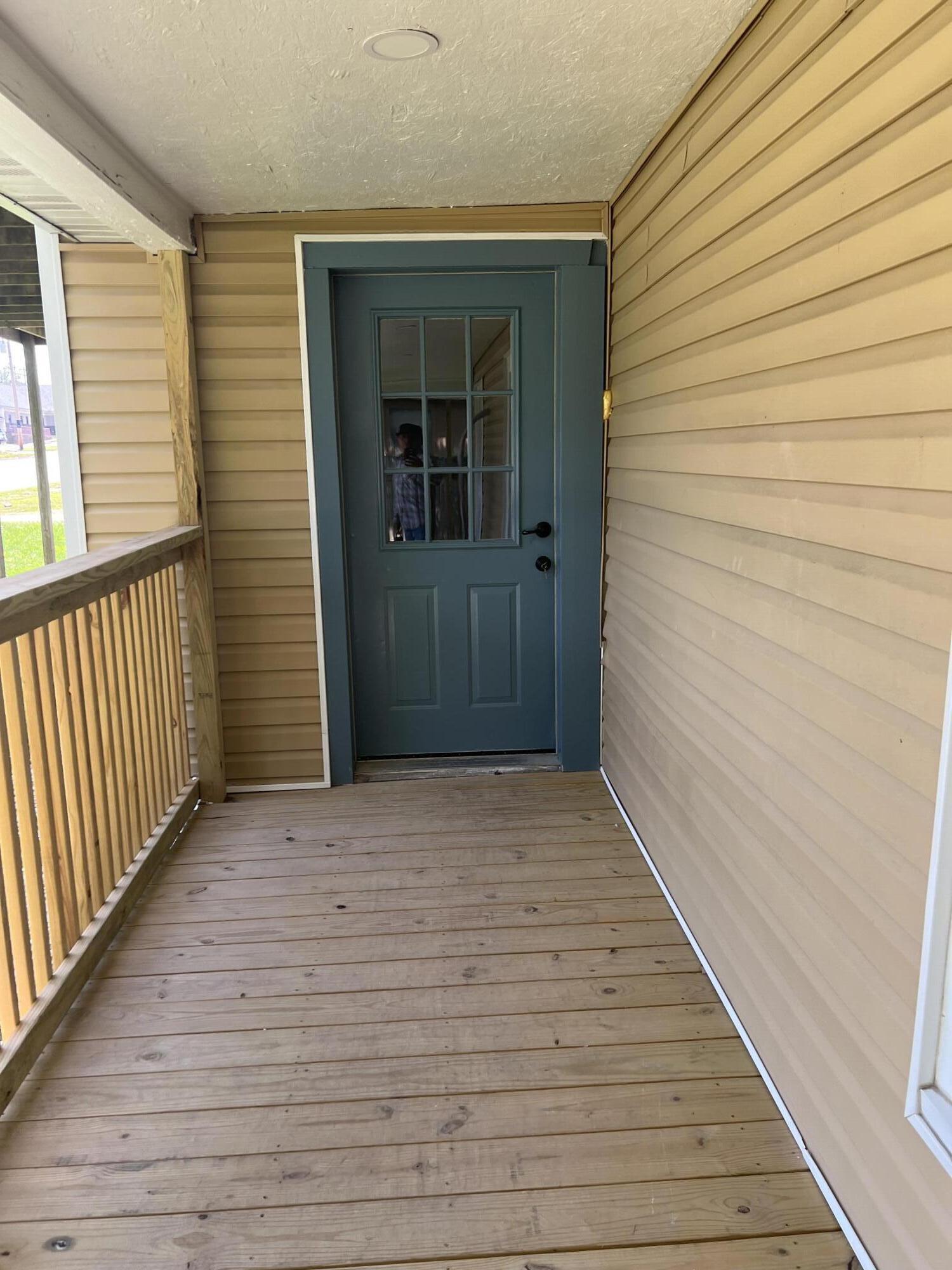 219 East State Street Property Photo