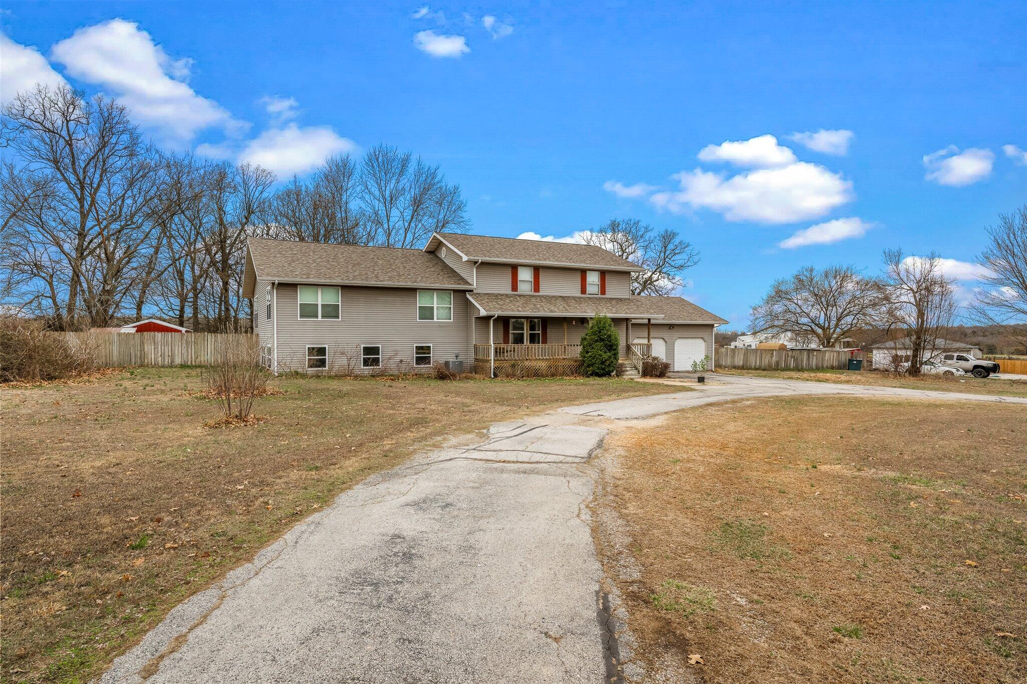 2379 Farm Road 1090 Property Photo 4