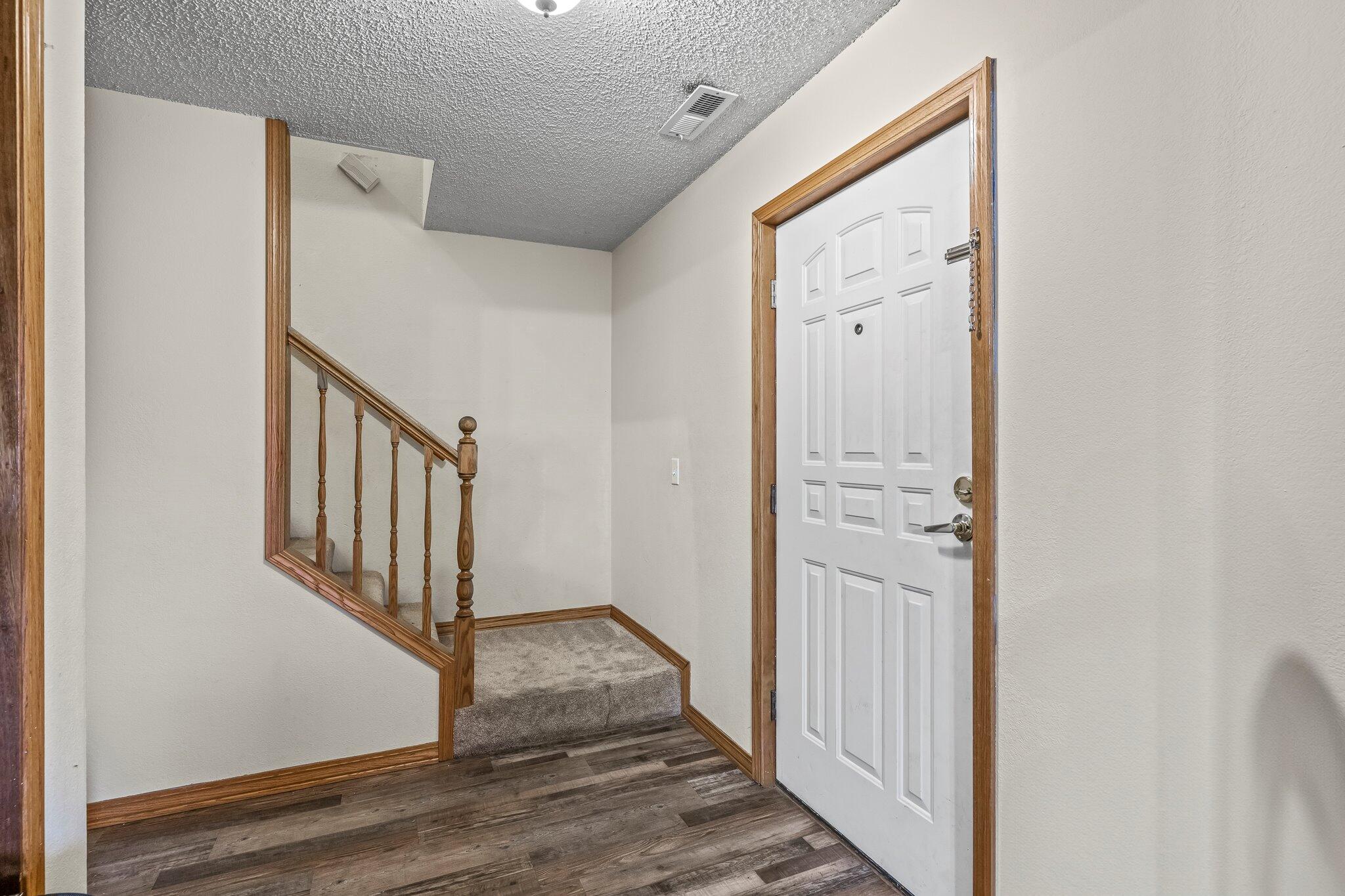 2379 Farm Road 1090 Property Photo 5