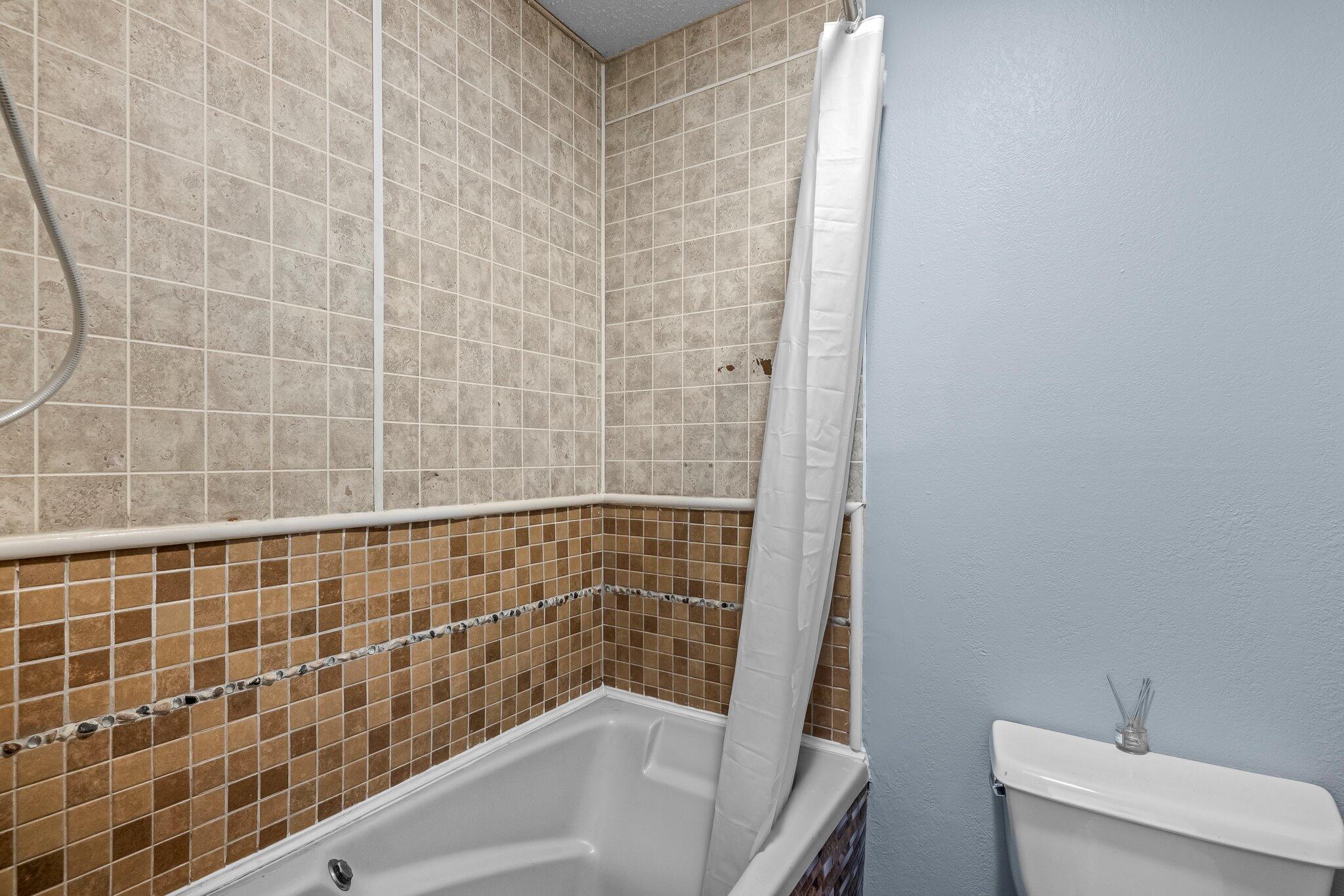 2379 Farm Road 1090 Property Photo 25