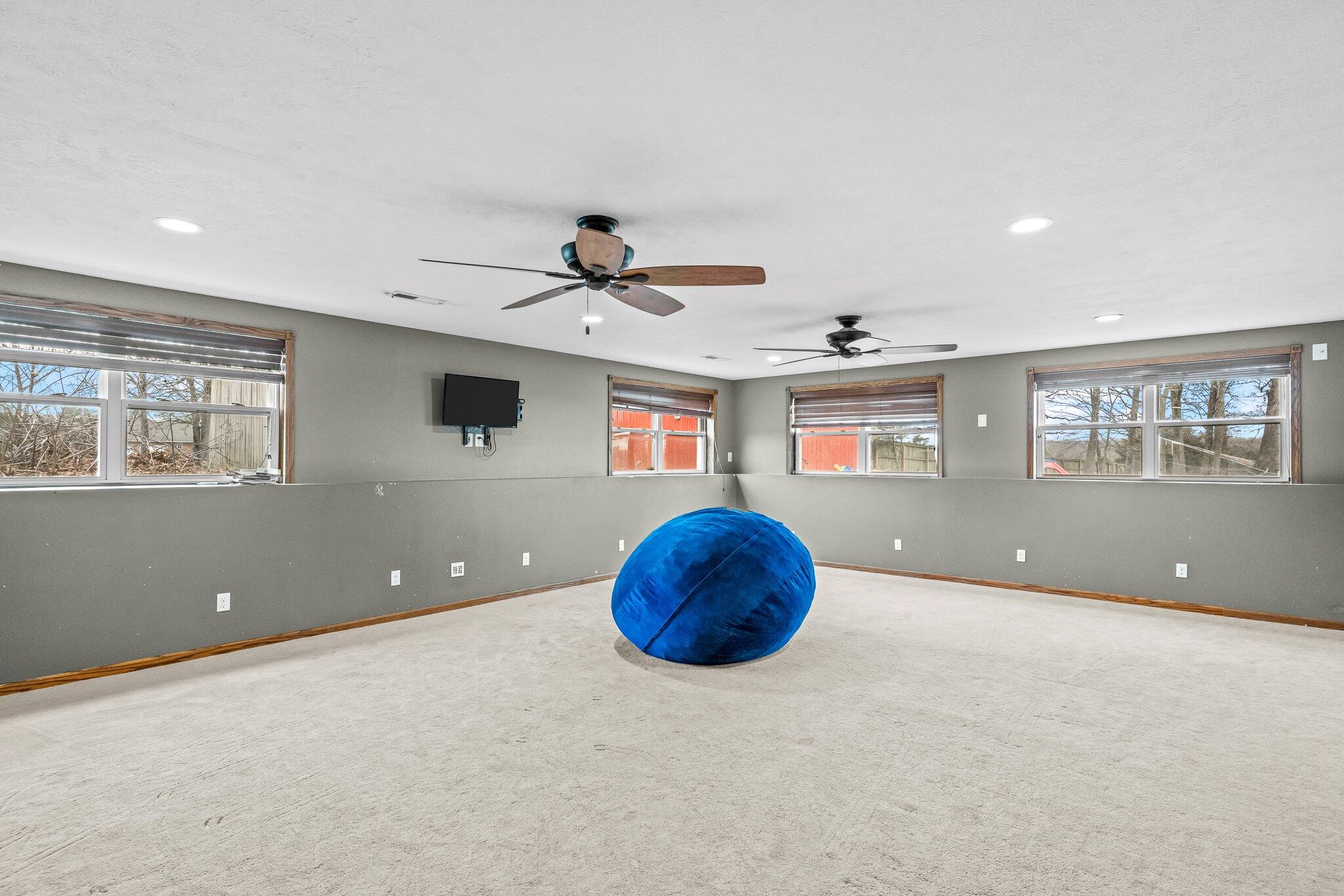 2379 Farm Road 1090 Property Photo 29