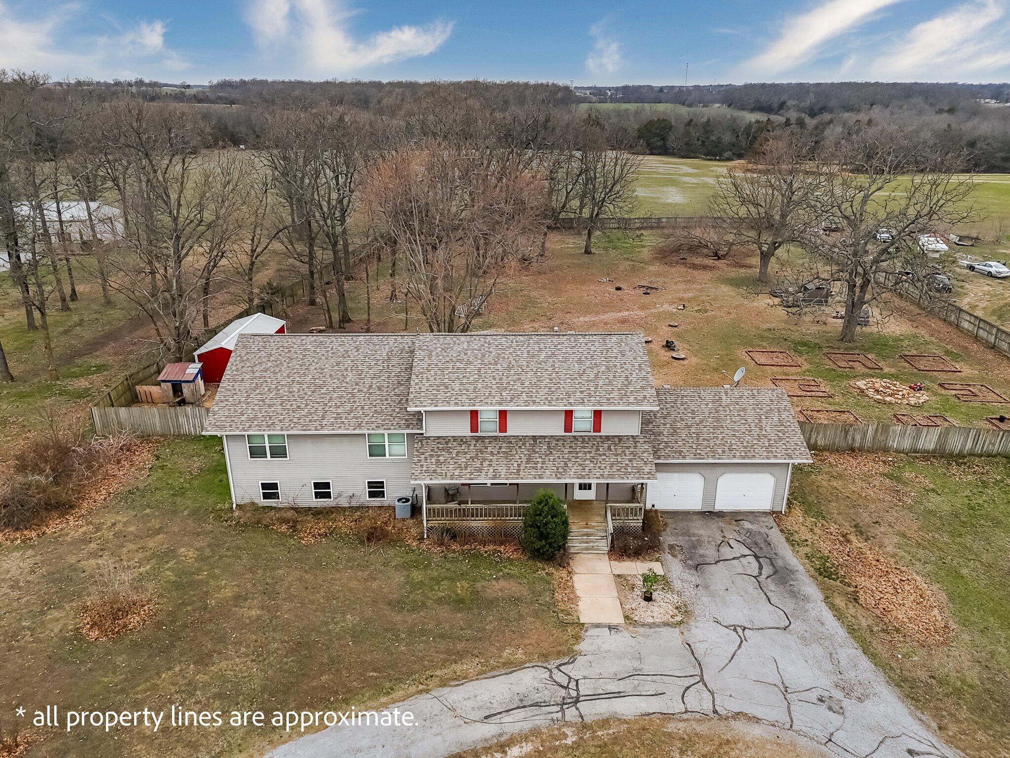 2379 Farm Road 1090 Property Photo 37