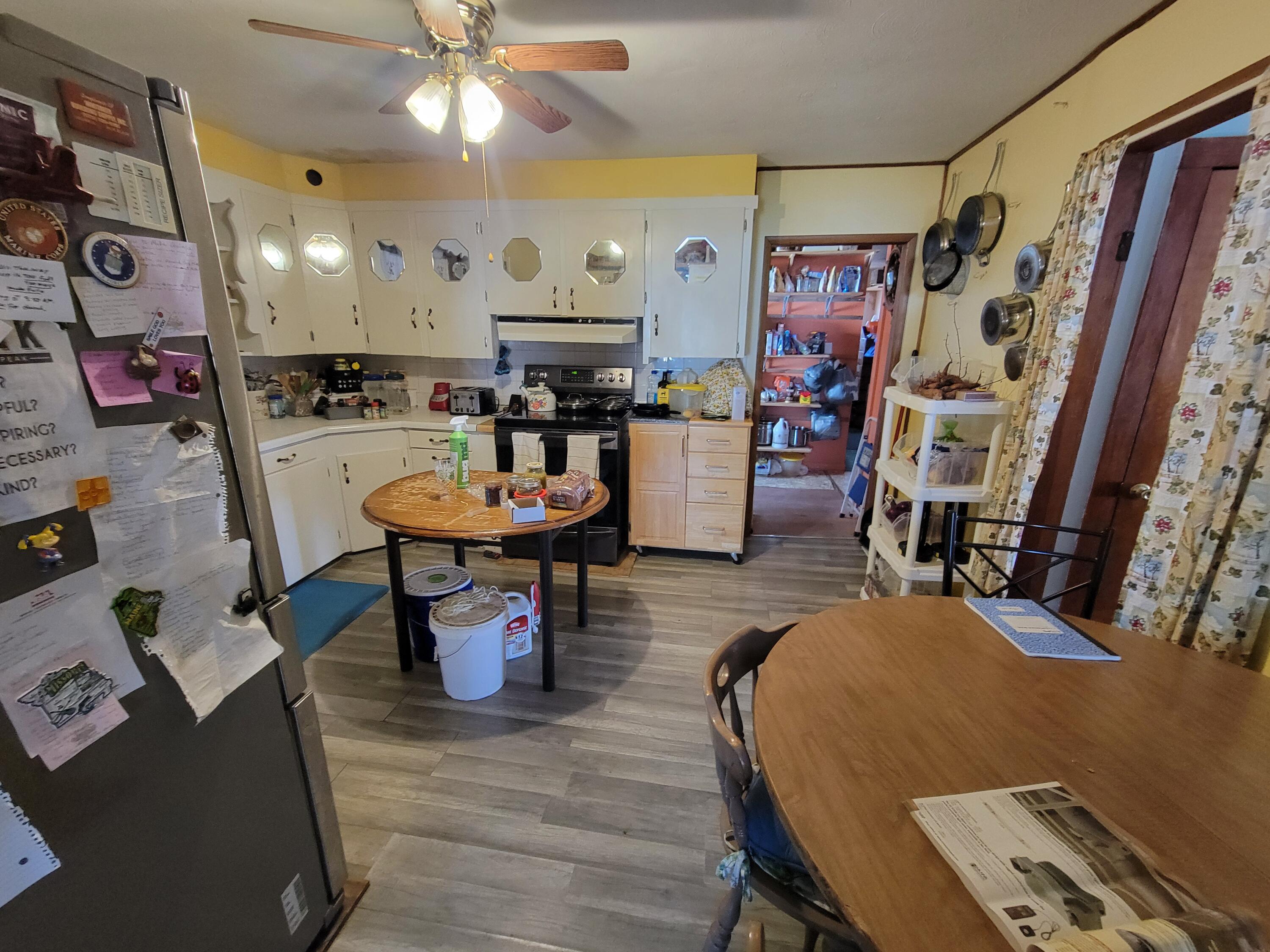 2882 North Highway 19 Property Photo 13
