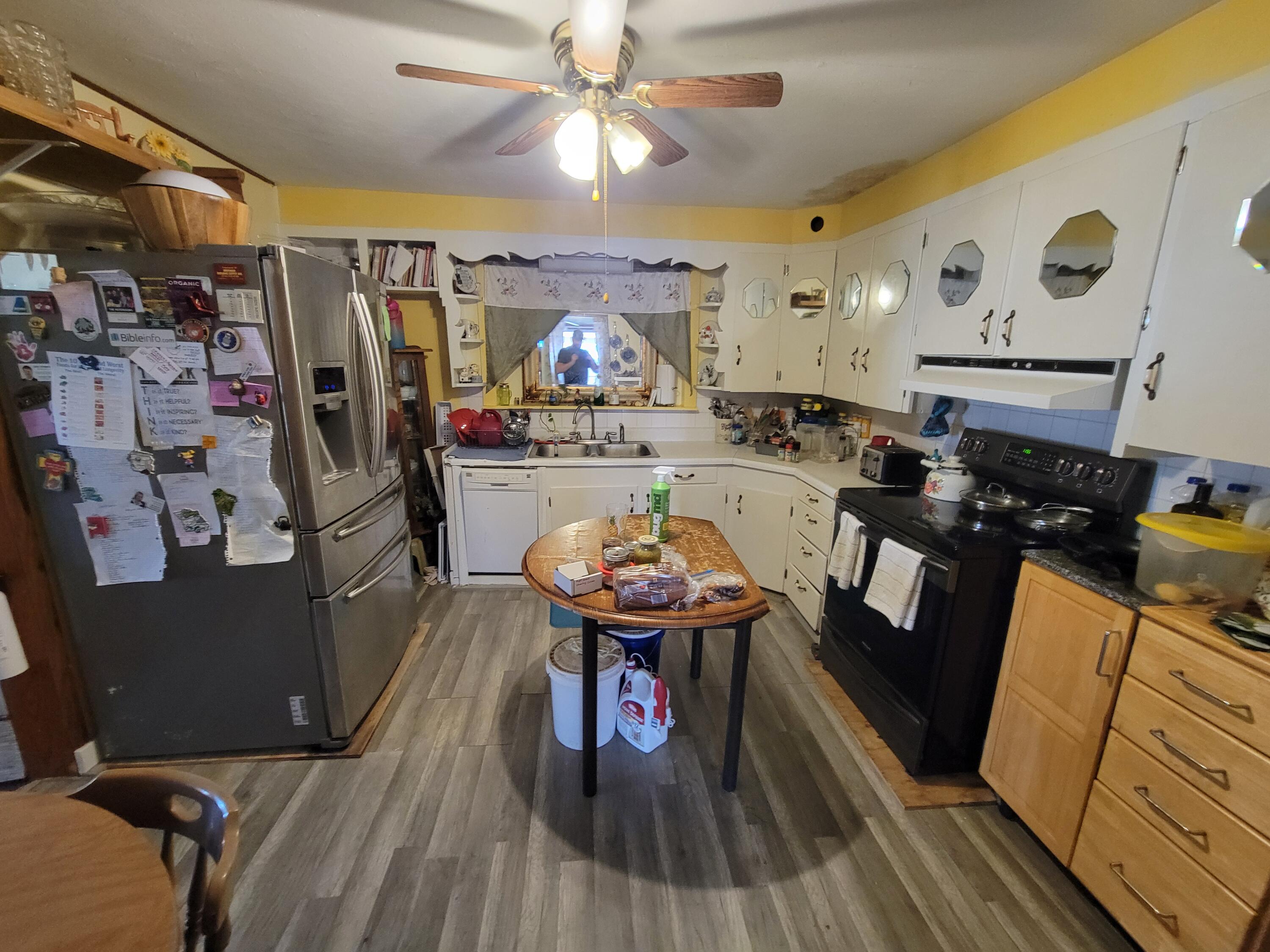 2882 North Highway 19 Property Photo 14