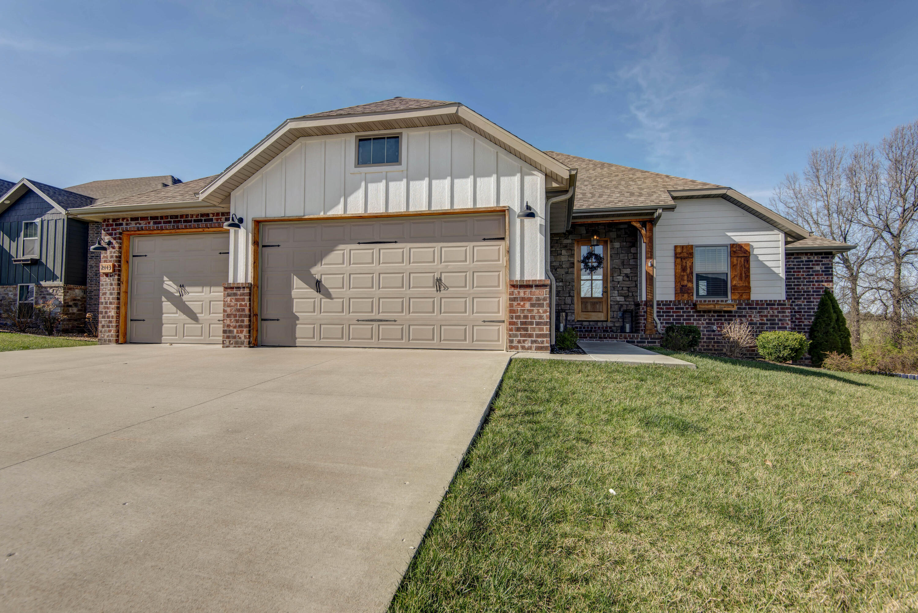 Ozark Real Estate Listings Main Image