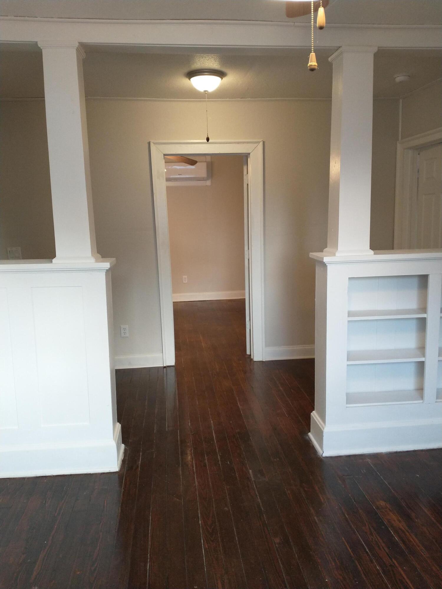 640 West Central Street Property Photo 10
