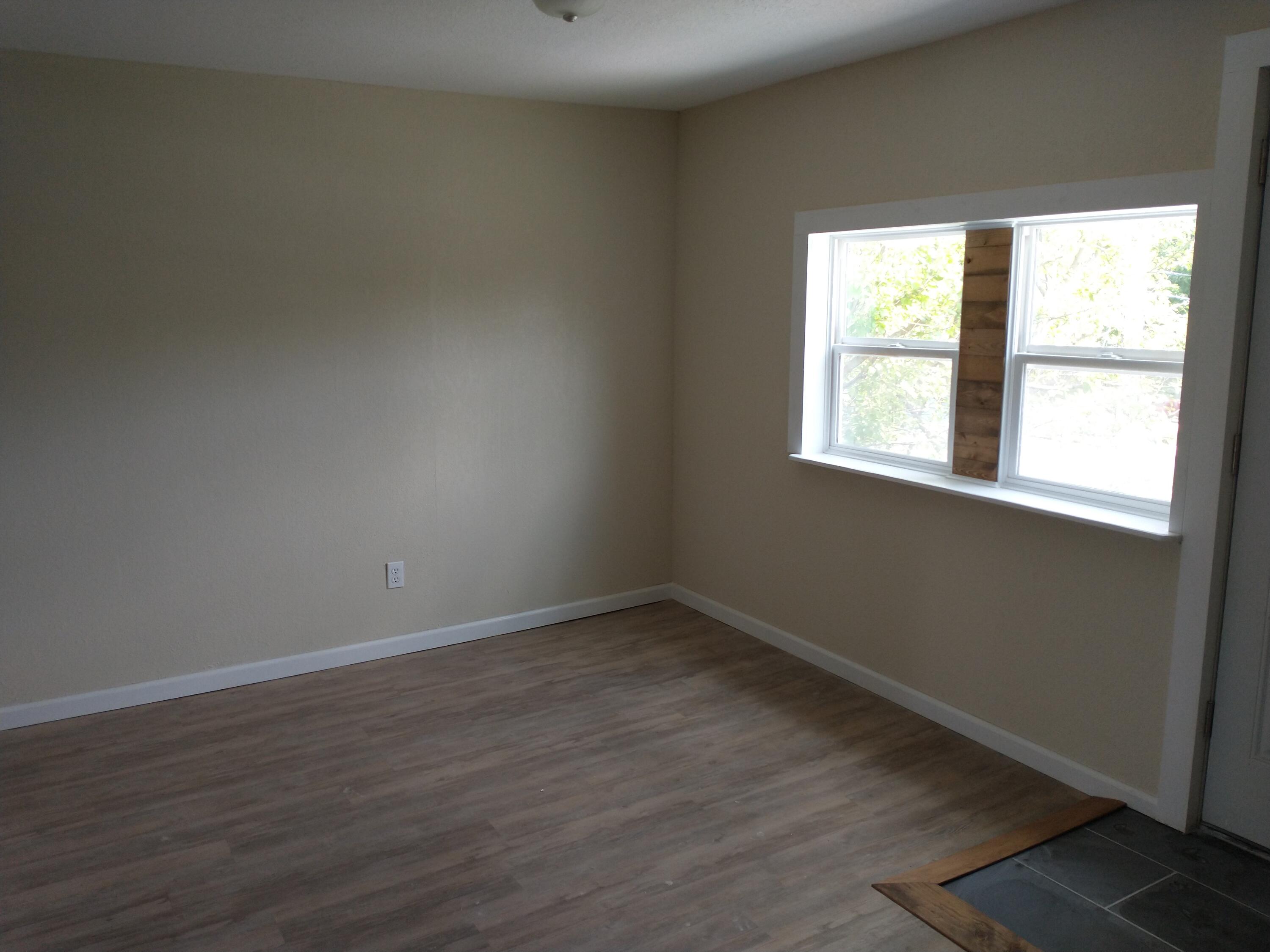 640 West Central Street Property Photo 19