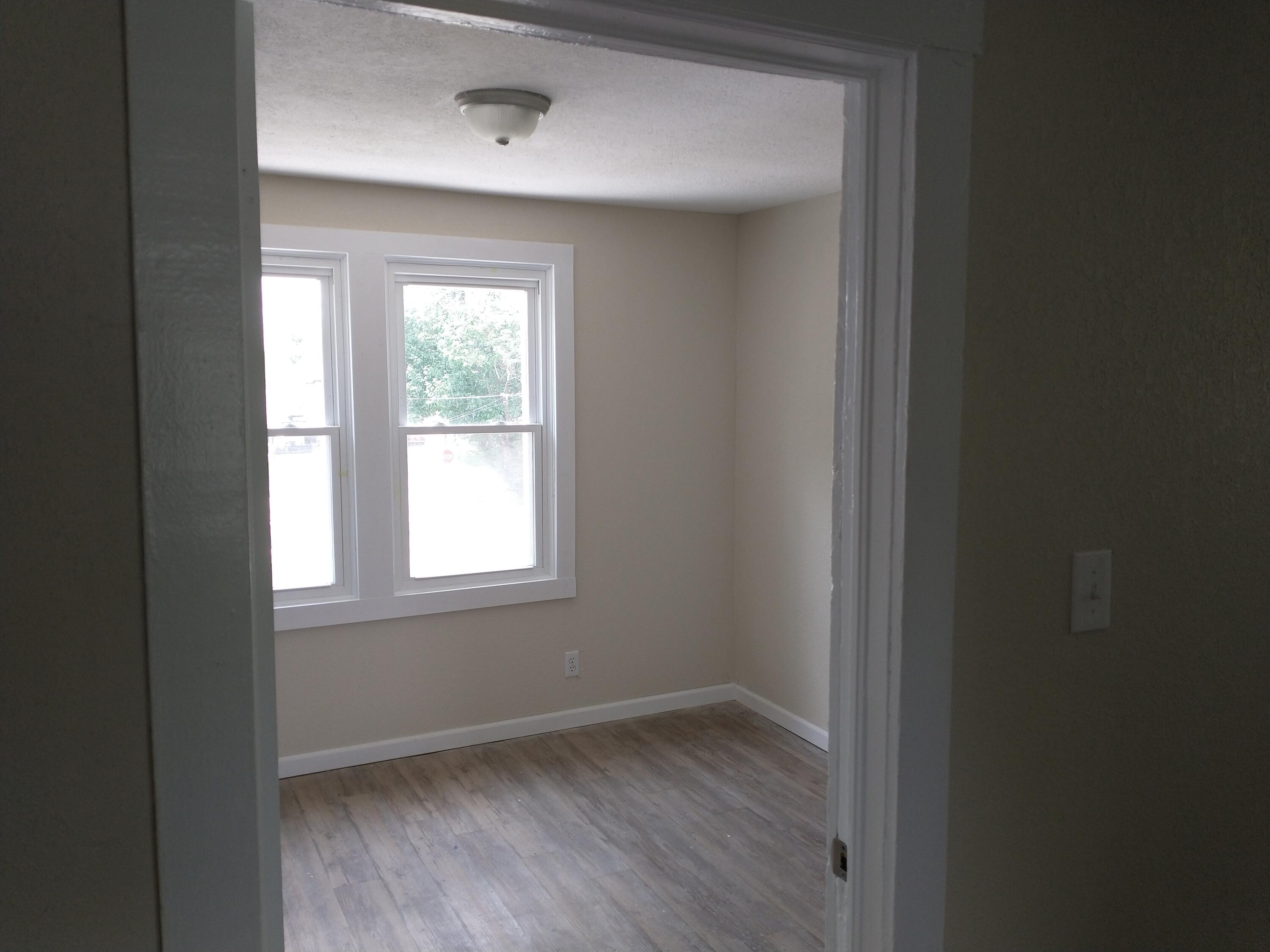 640 West Central Street Property Photo 25