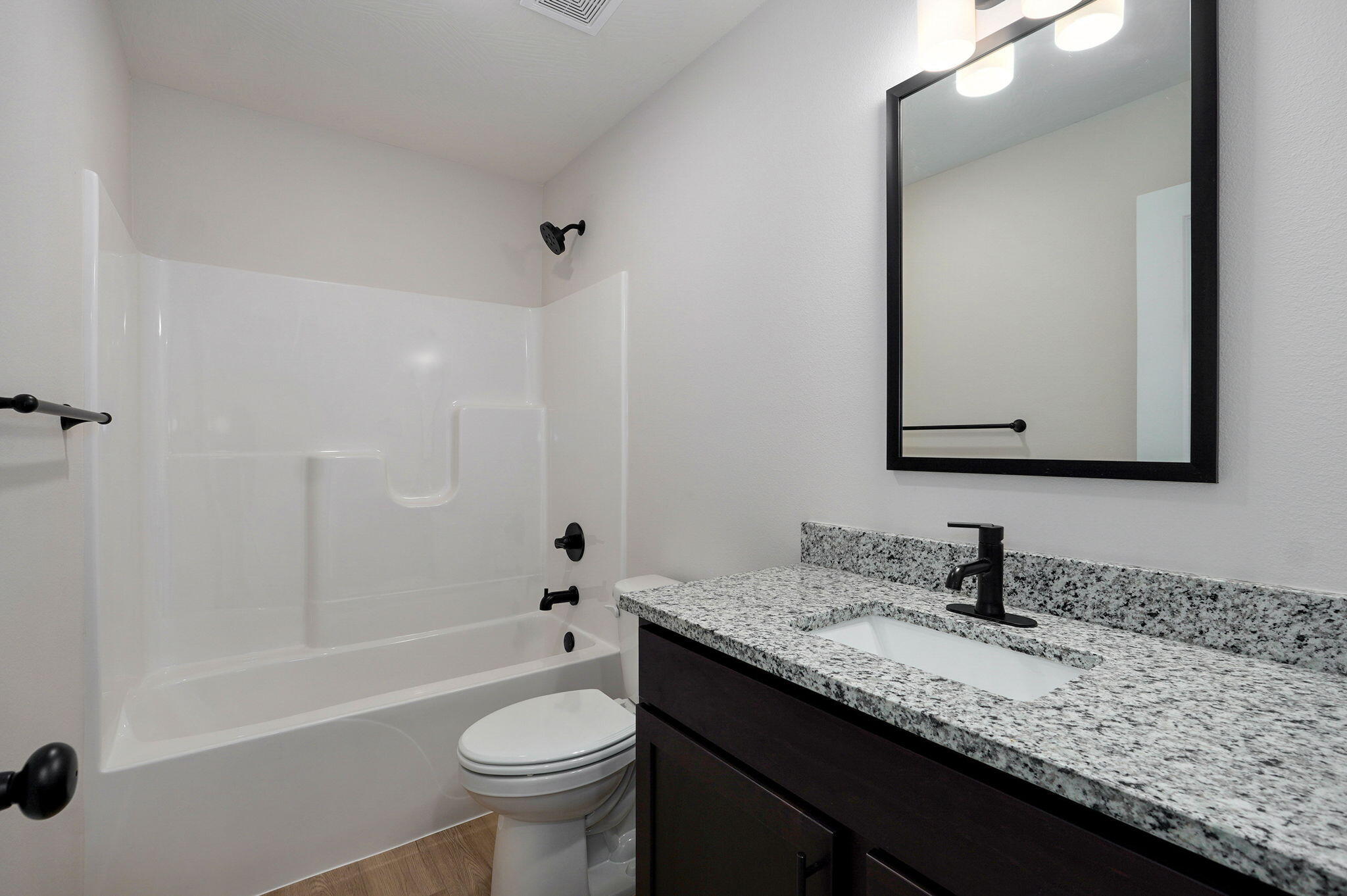 1646 East Macon Street Property Photo 22