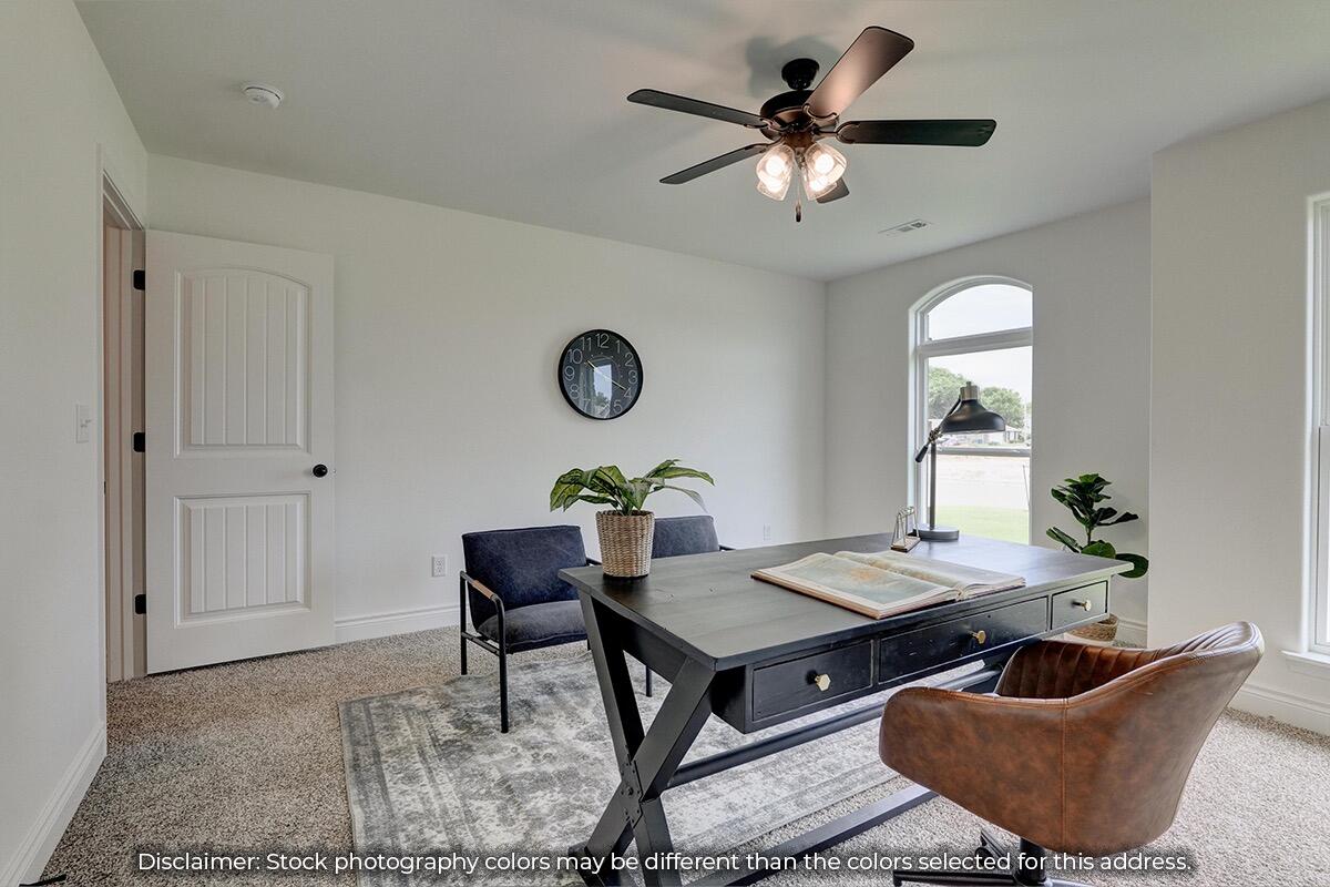 5202 South April Court Property Photo 32