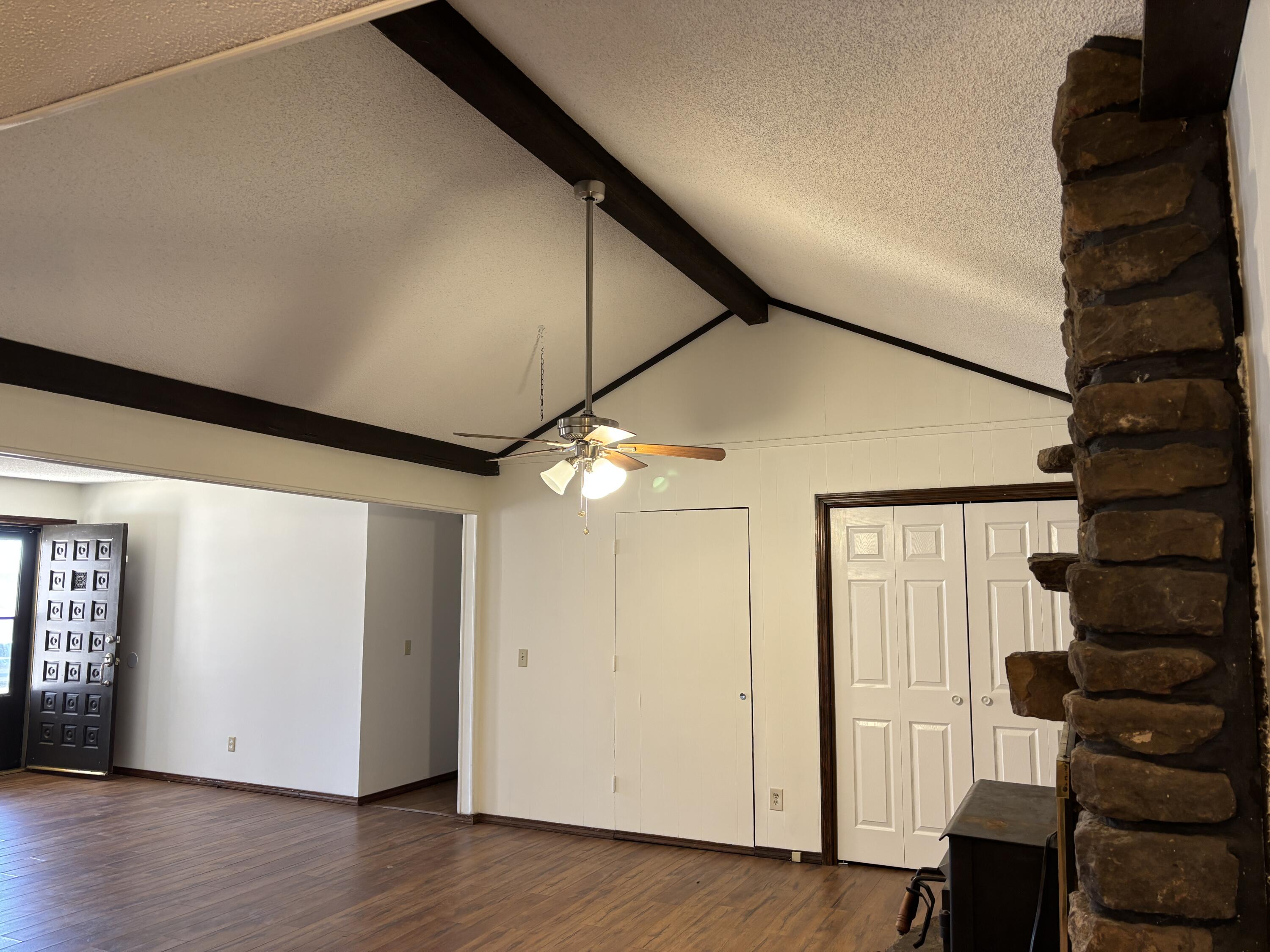 4951 South James Avenue Property Photo 14