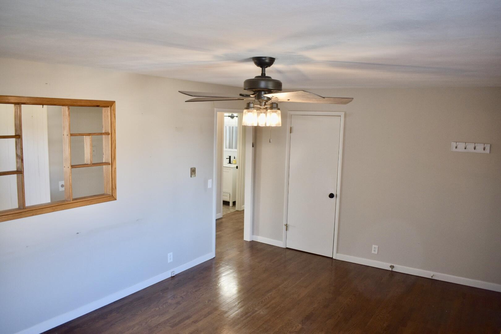 526 North Russell Avenue Property Photo 4
