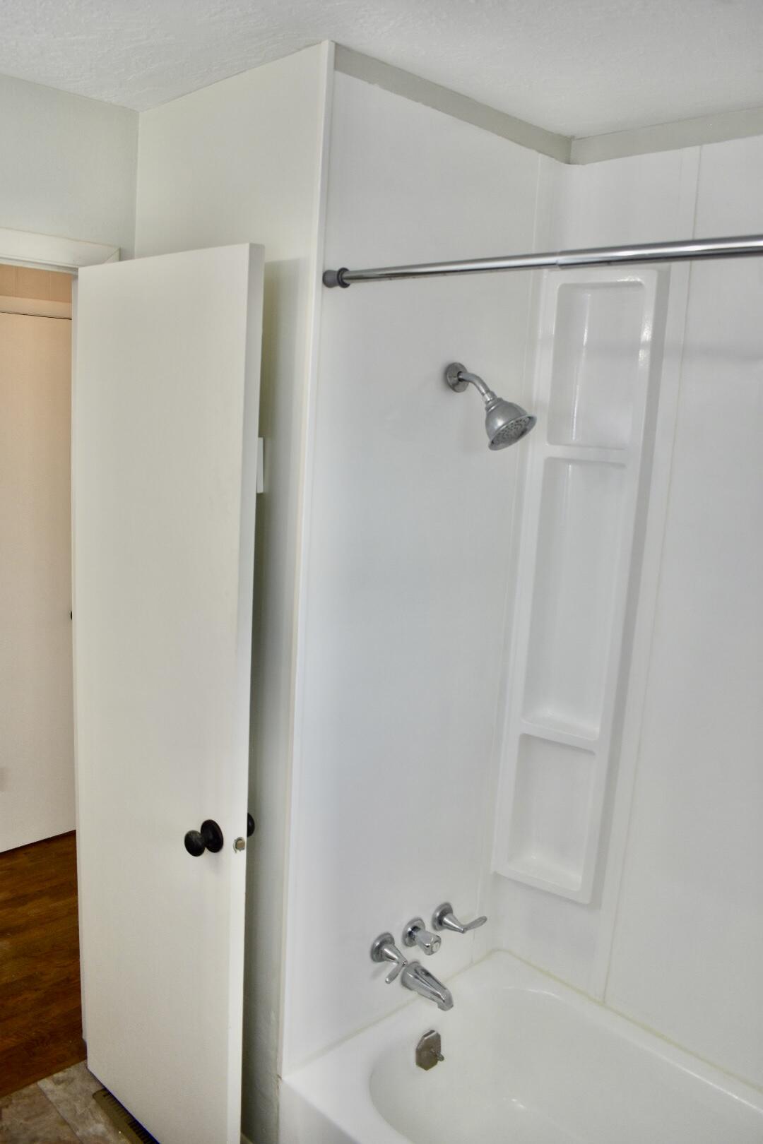 526 North Russell Avenue Property Photo 17