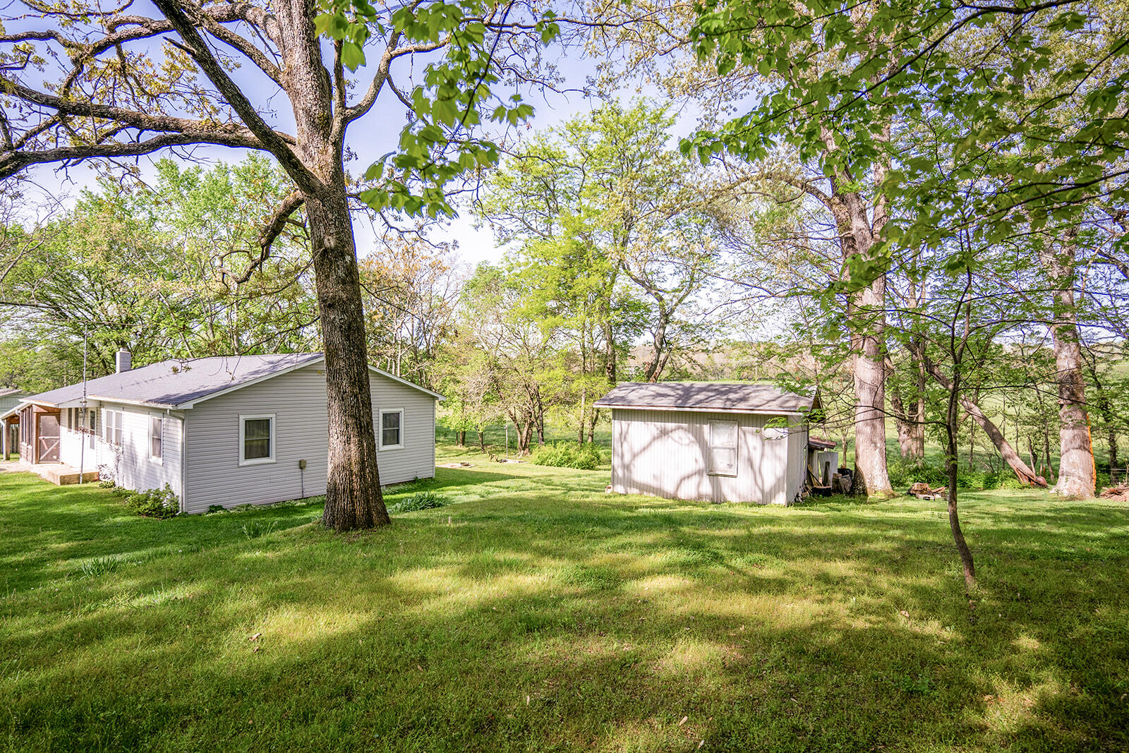 2457 County Road 1770 Property Photo 5