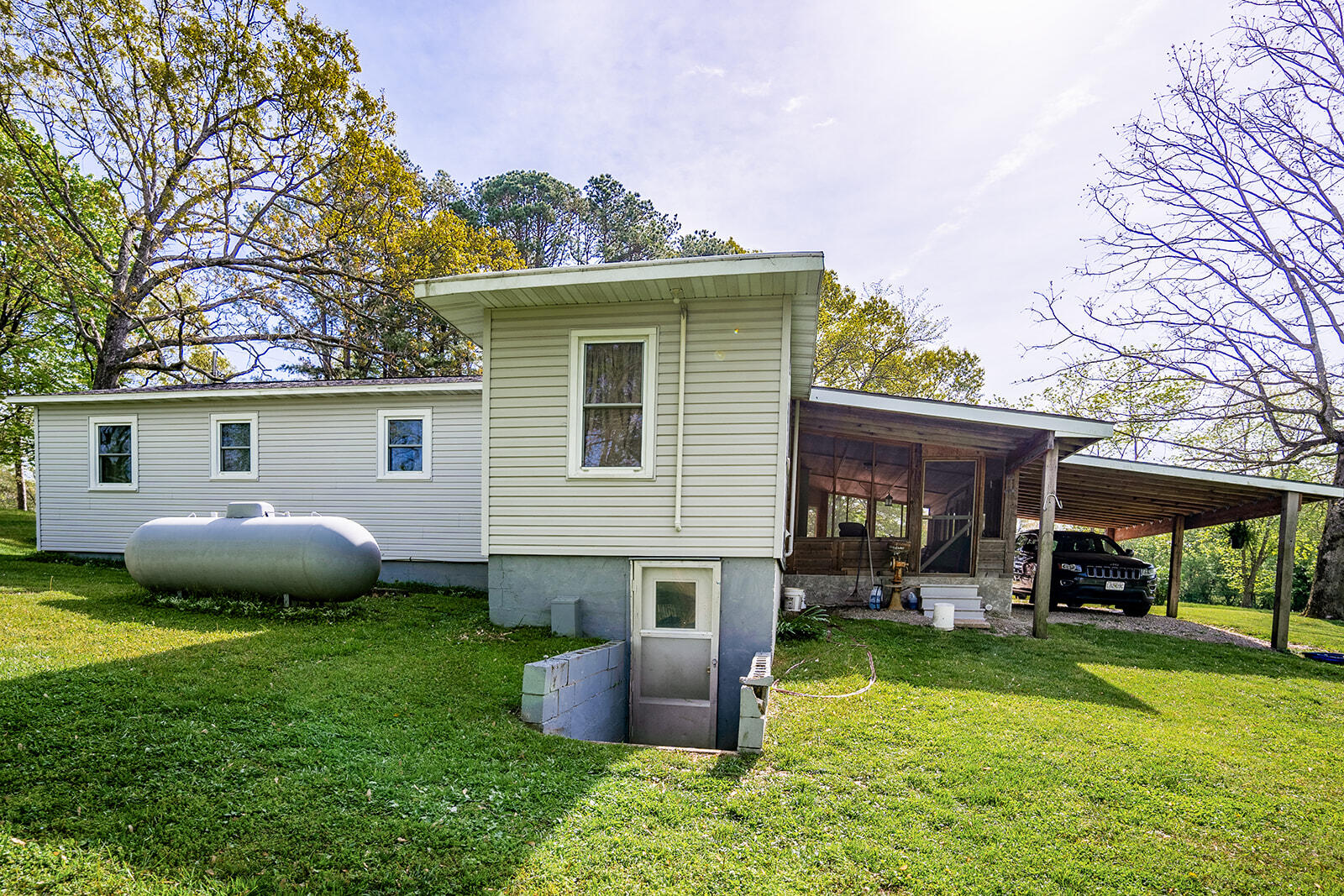 2457 County Road 1770 Property Photo 13
