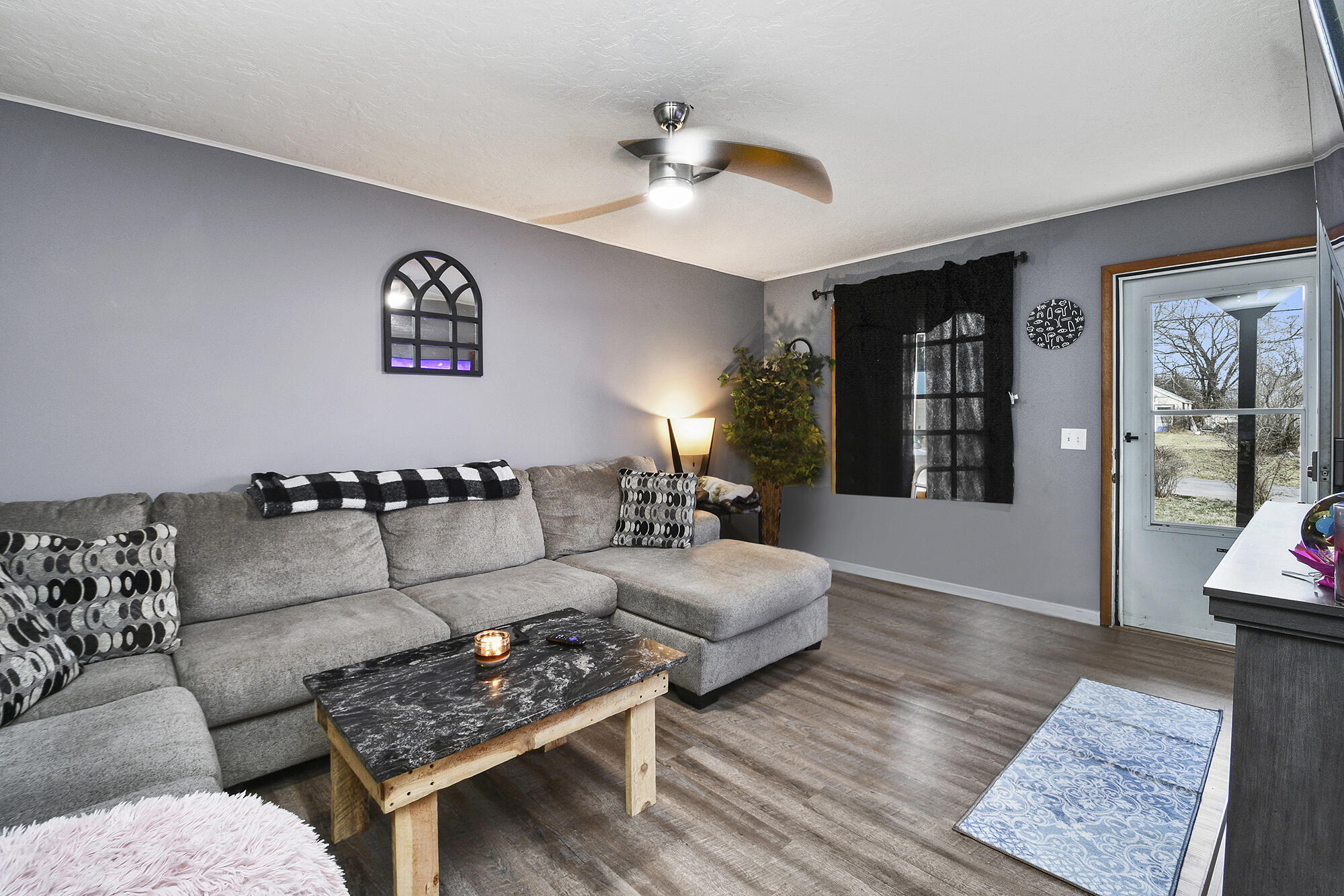1209 North Darrell Street Property Photo 6
