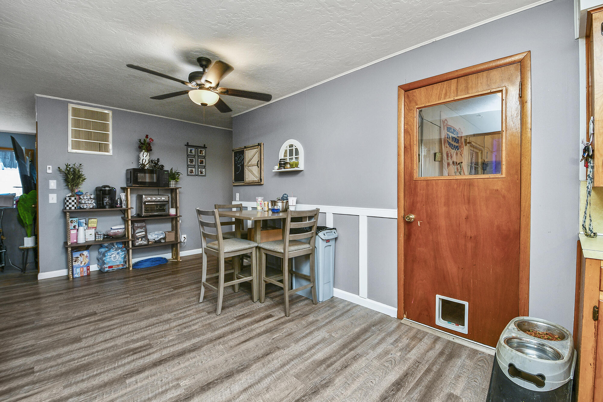 1209 North Darrell Street Property Photo 9