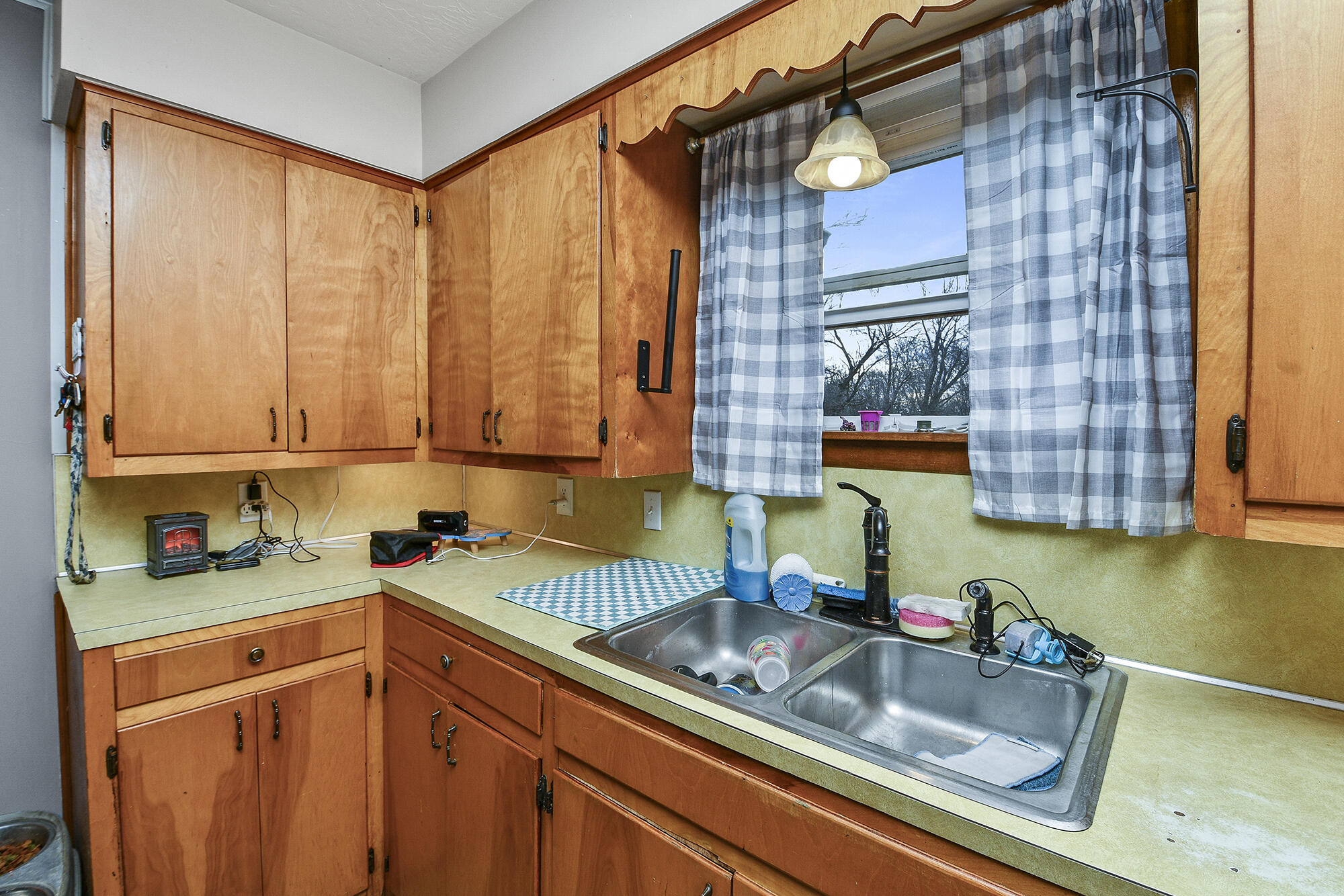 1209 North Darrell Street Property Photo 11