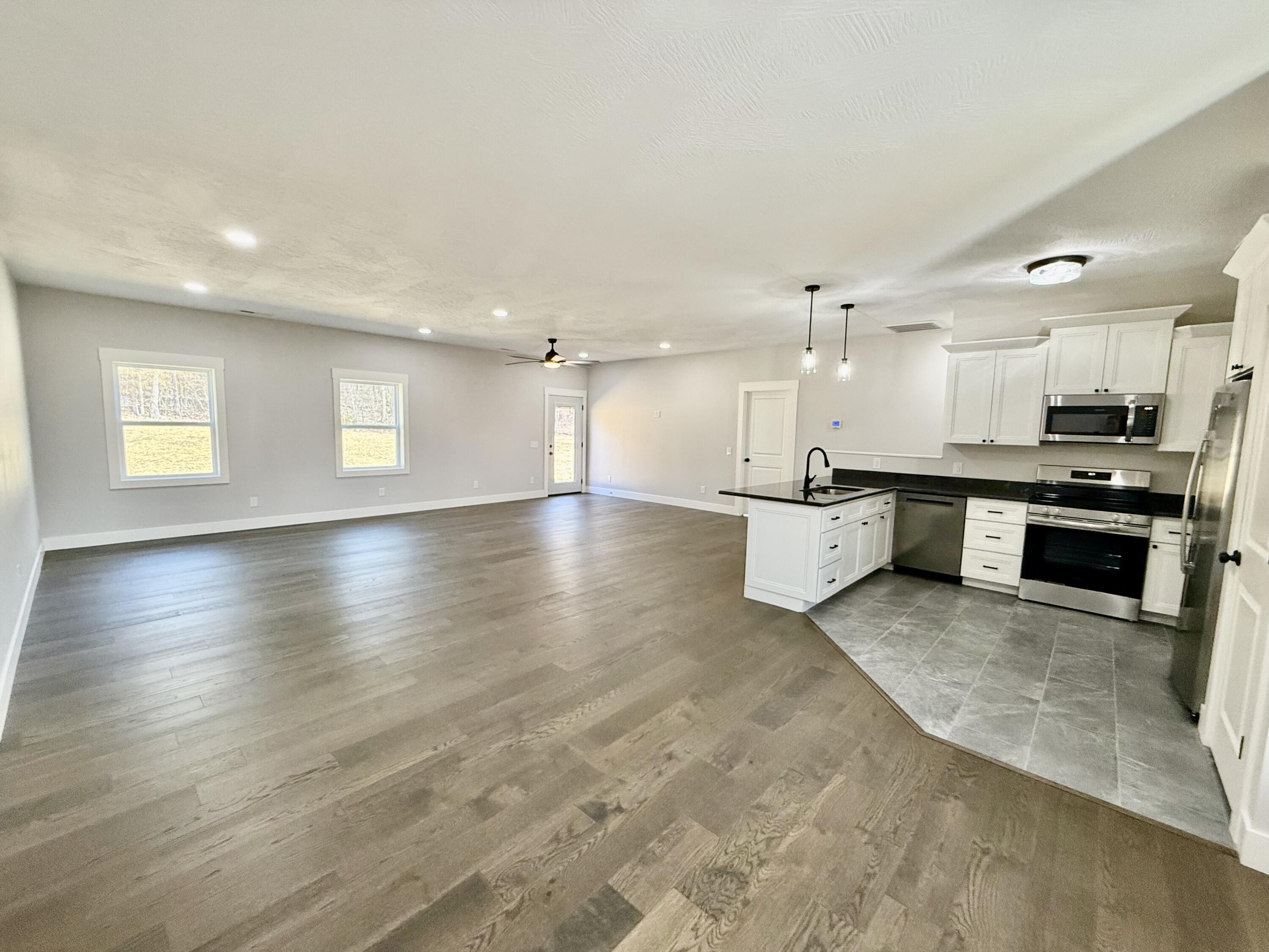 103 Remington Circle Property Photo 2