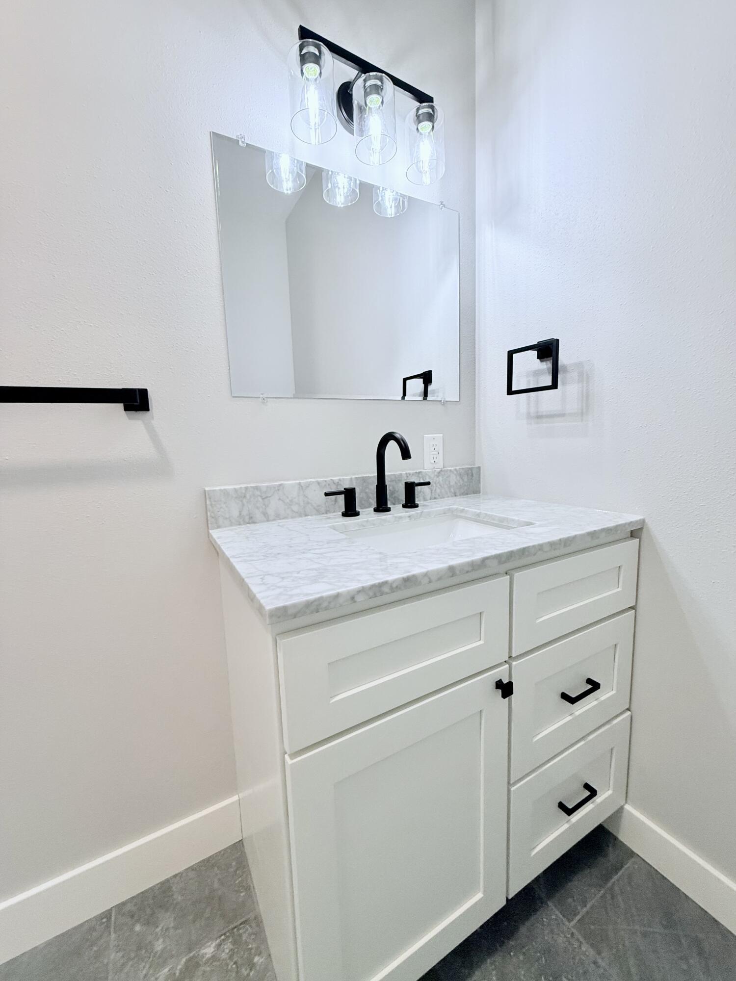 103 Remington Circle Property Photo 18