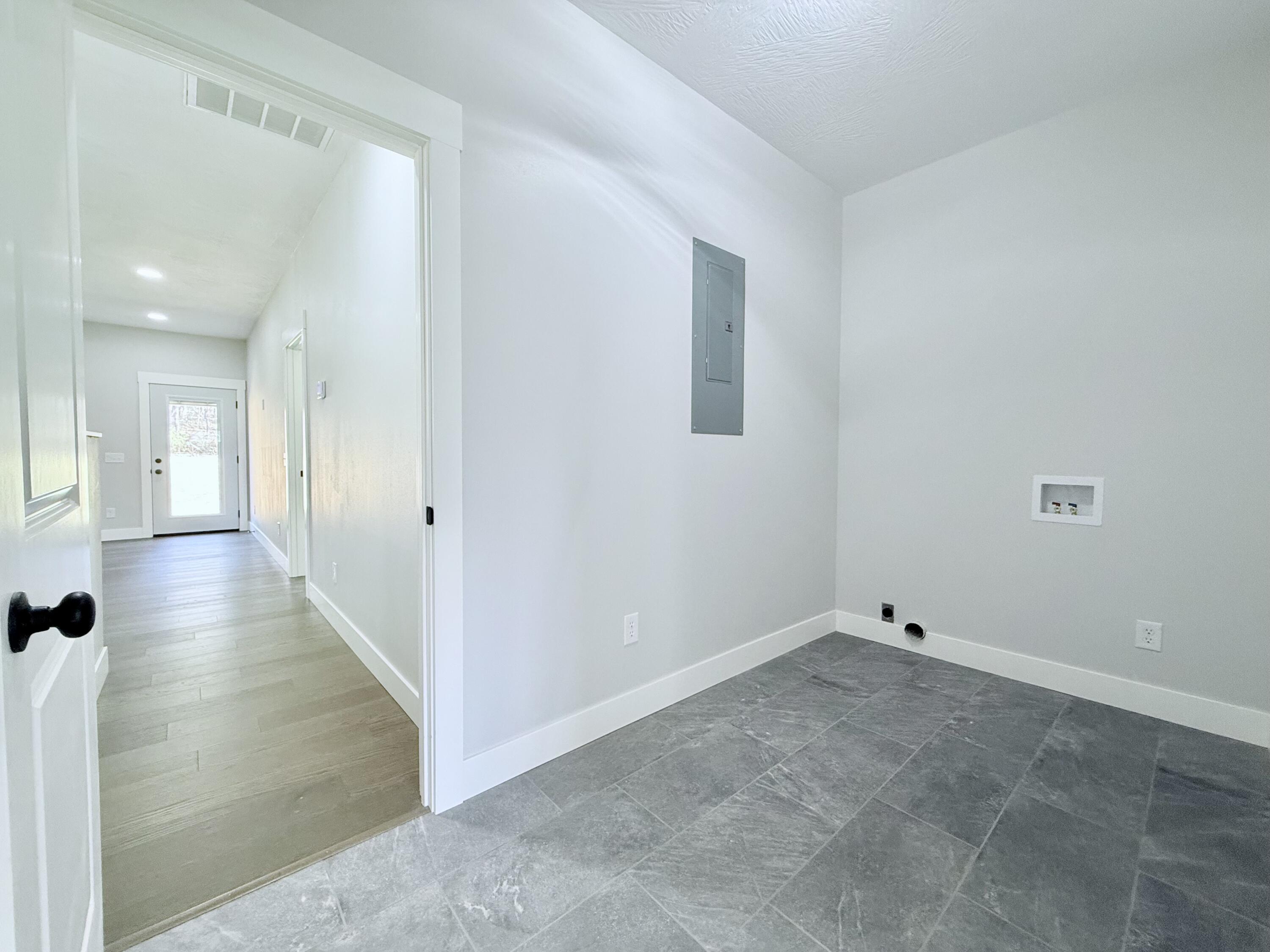 103 Remington Circle Property Photo 23