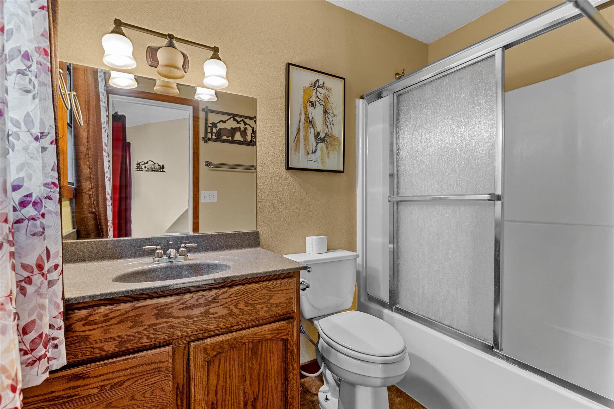 22762 Air Park Drive Property Photo 19