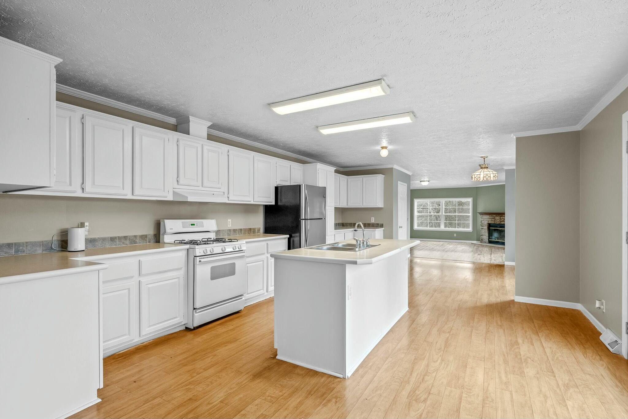 65 Inspiration Lane Property Photo 5