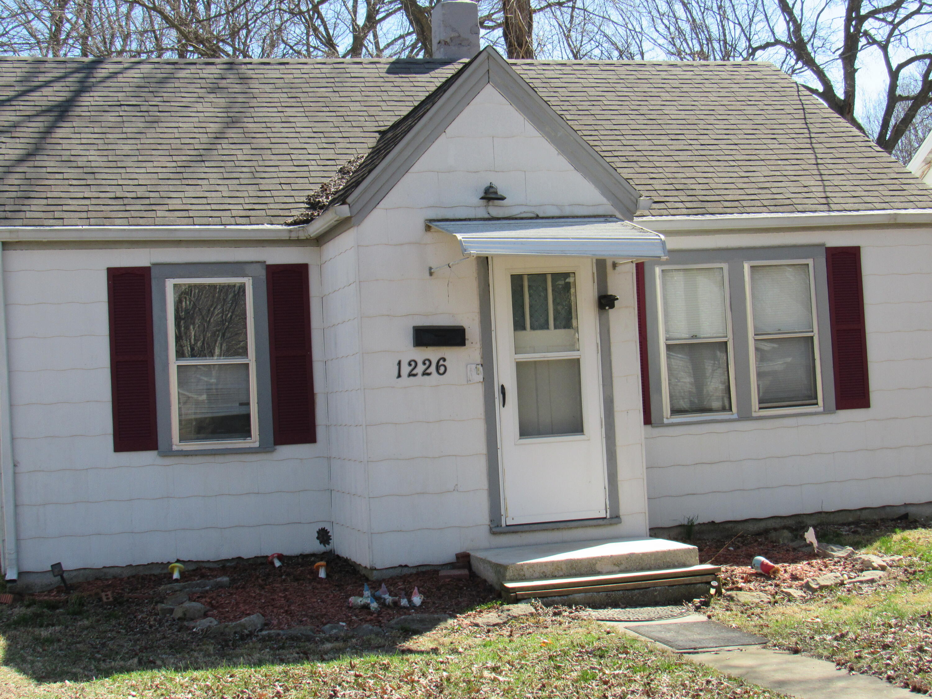 1226 South Ferguson Avenue Property Photo 6